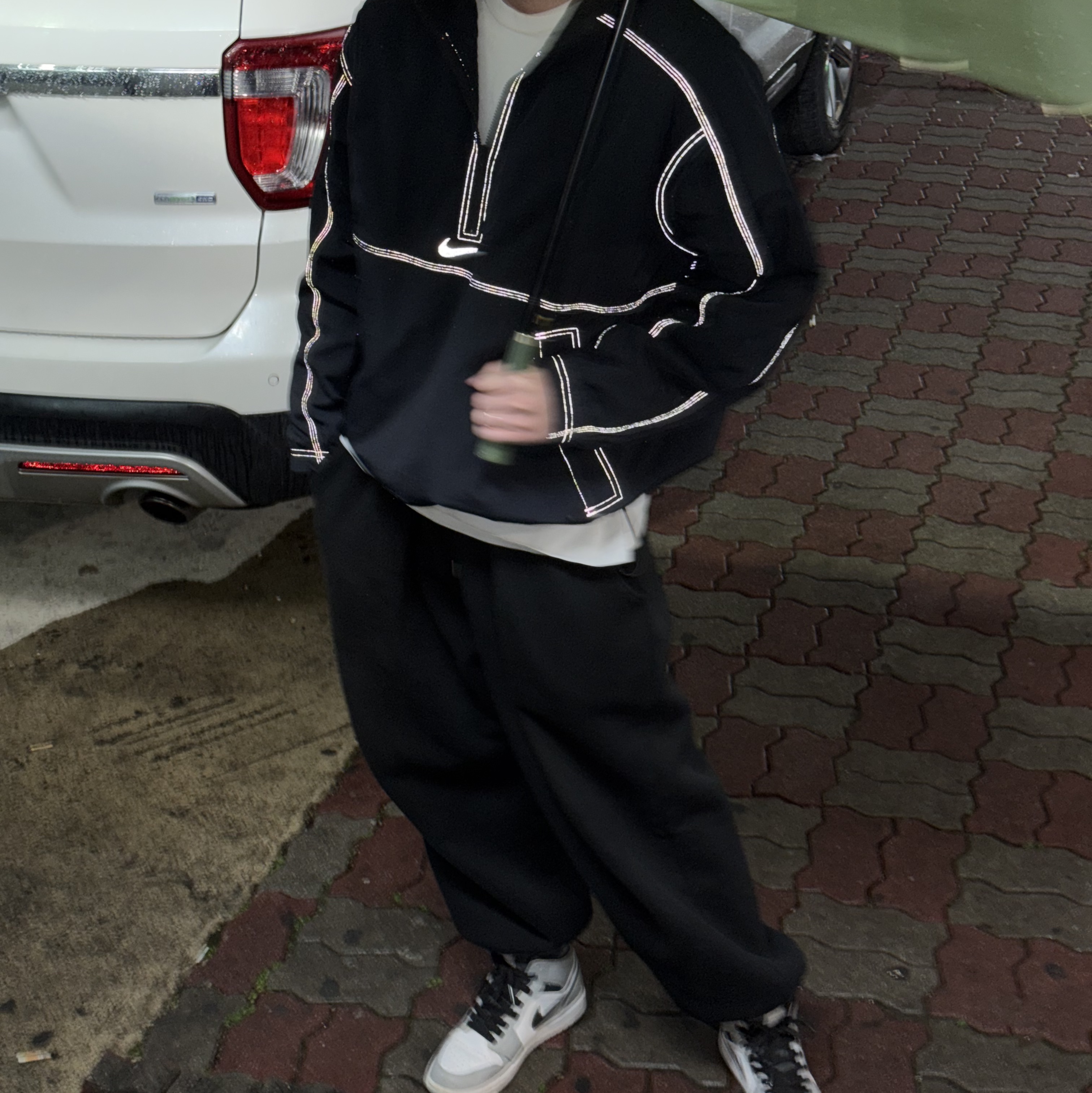 Supreme x Nike Ripstop Pullover Black - 24SS, Jordan 1 Mid Light Smoke Grey Anthracite 착용 스타일 - 1