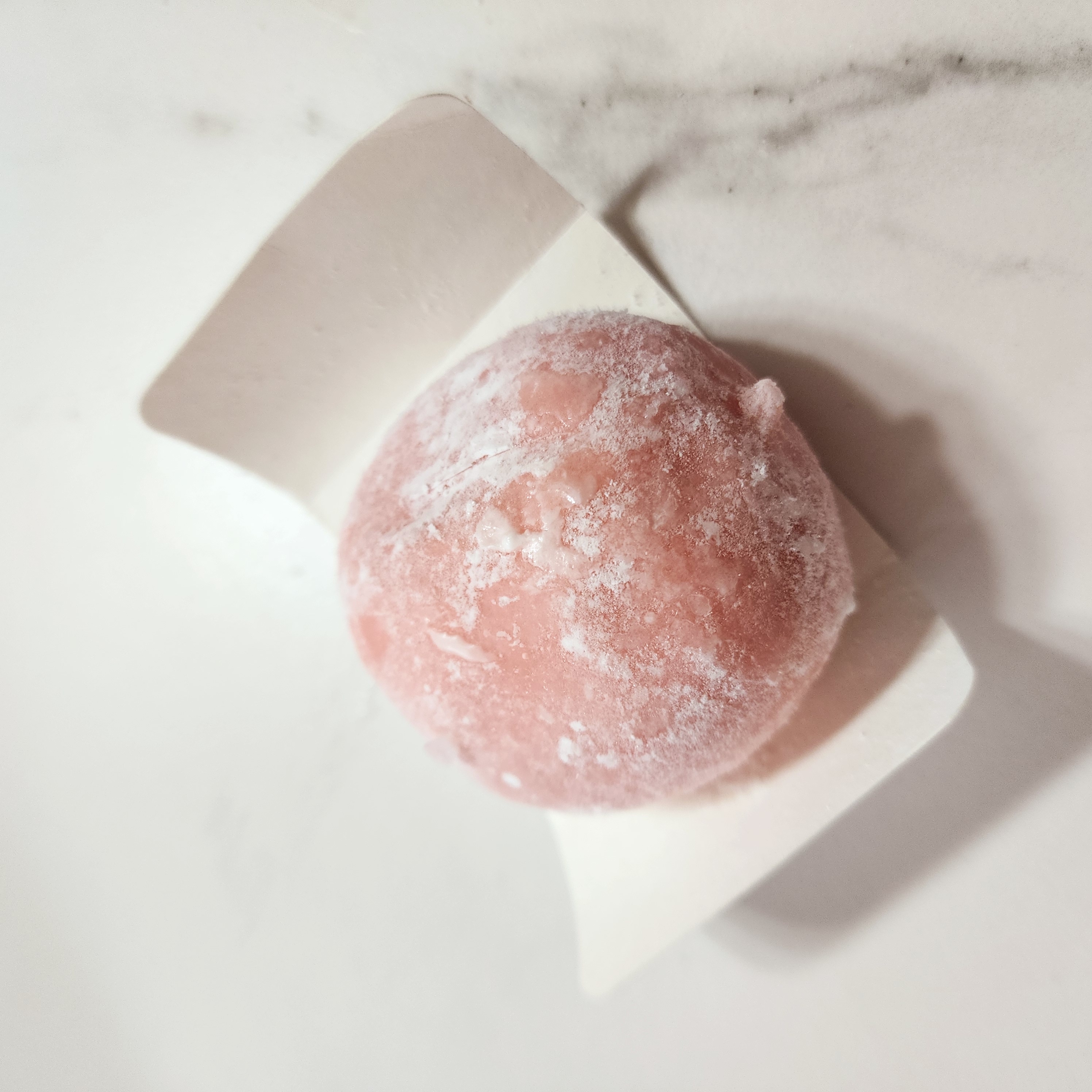 THE BAREUN TTEOK Strawberry Cream Tteok (60g *6EA) 1Box 착용 스타일 - 2