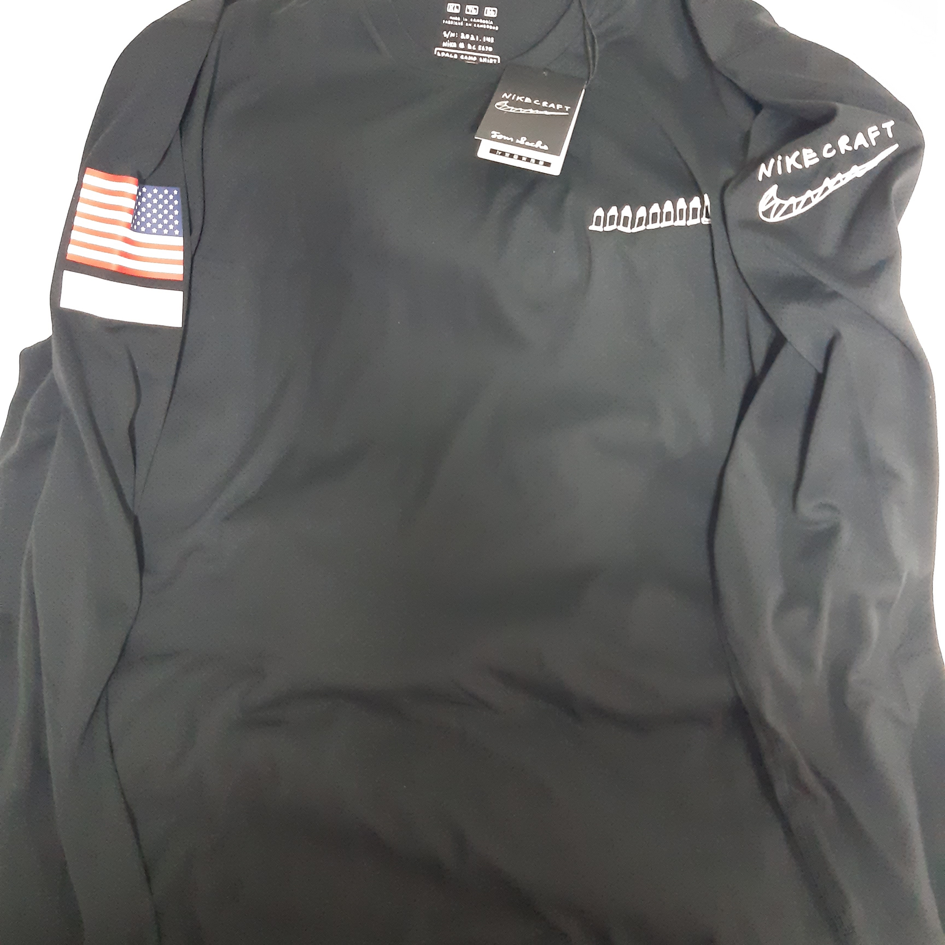 Nike x Tom Sachs Nikecraft I.S.R.U Uniform Space Camp Shirt Black (DC5670-010) 착용 스타일 - 1