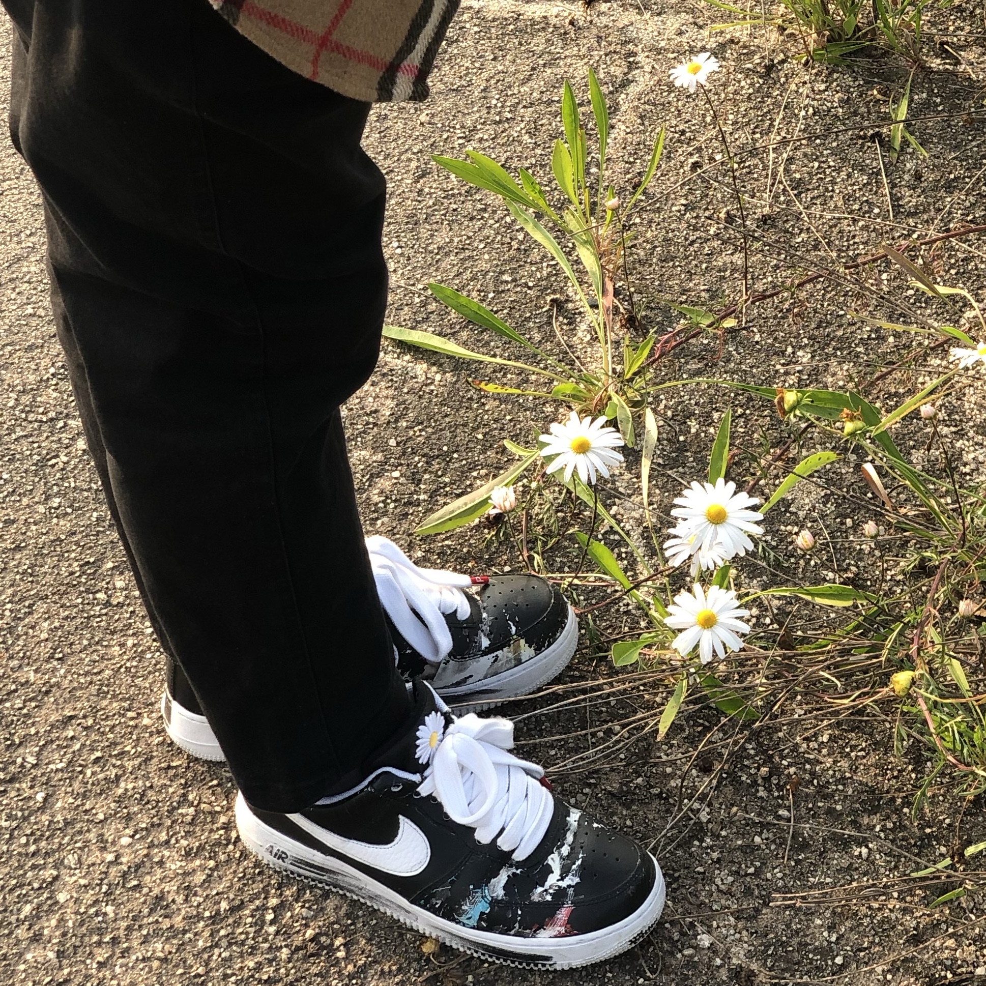 Nike x Peaceminusone Air Force 1 Low Para-Noise 착용 스타일