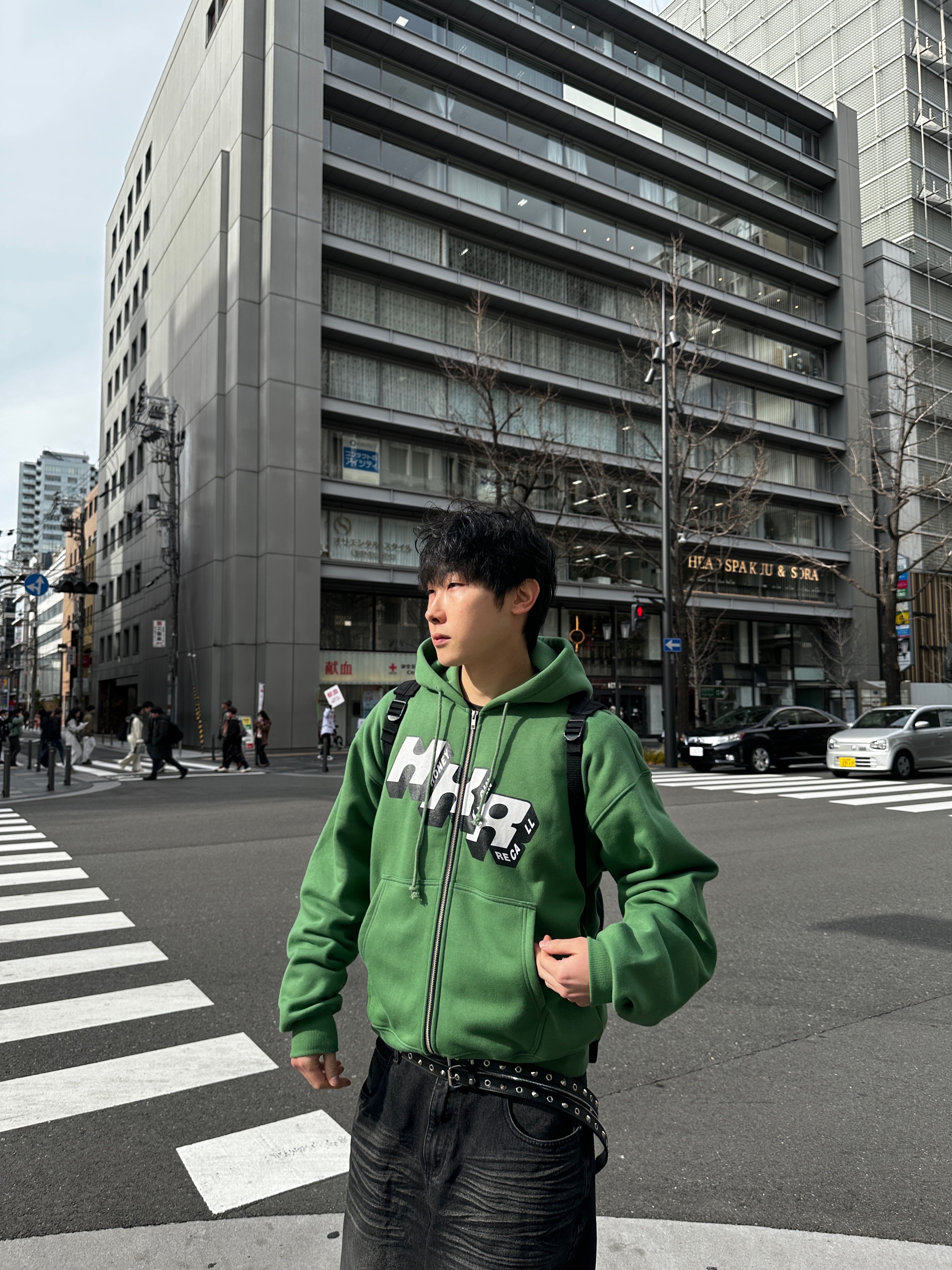Honey Scoop House HKR Logo Zip Up Hooded Sweatshirt Green 착용 스타일 - 1