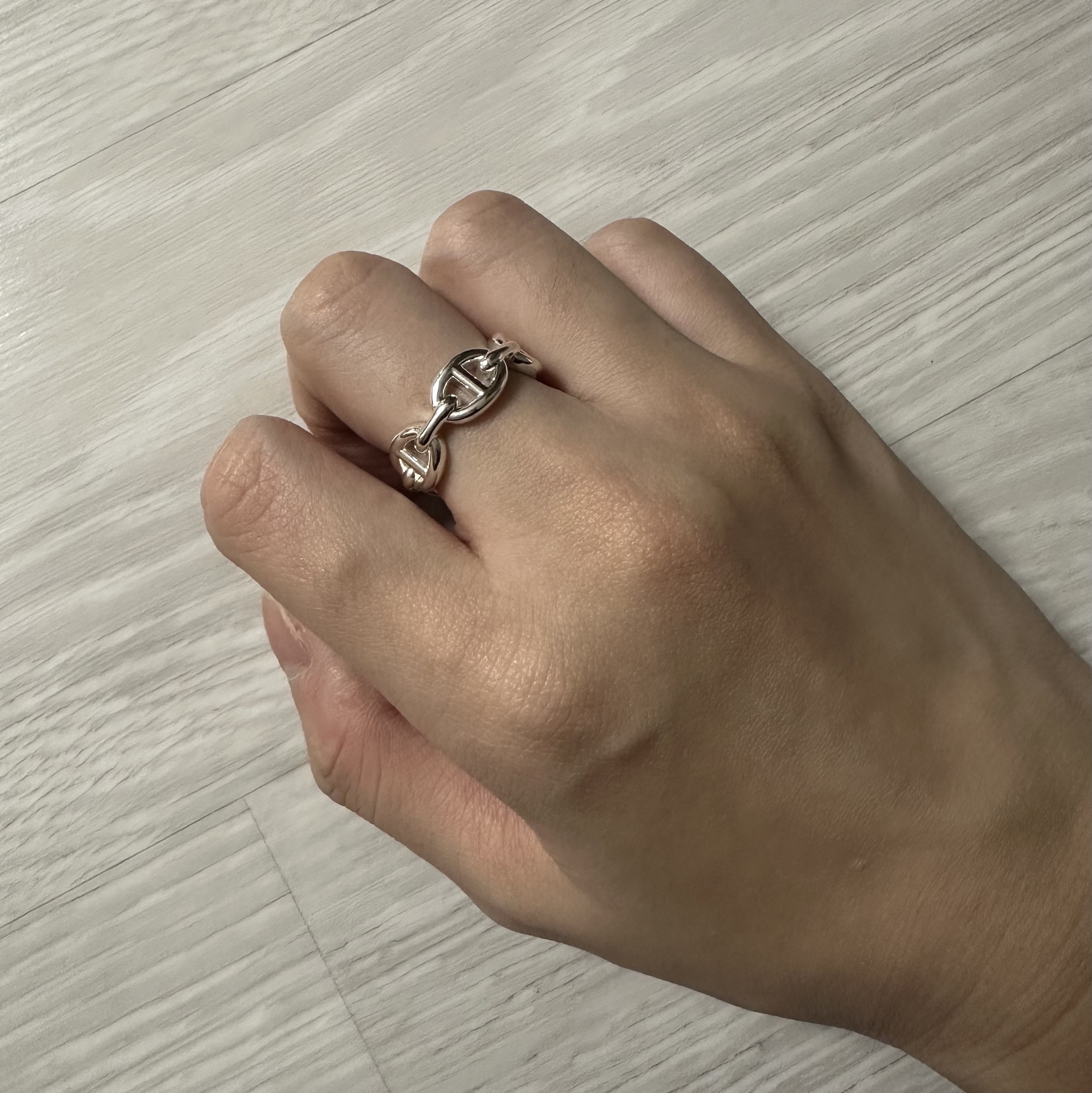(W) Hermes Small Chaine D'Ancre Enchainee Ring Sterling Silver 착용 스타일 - 2