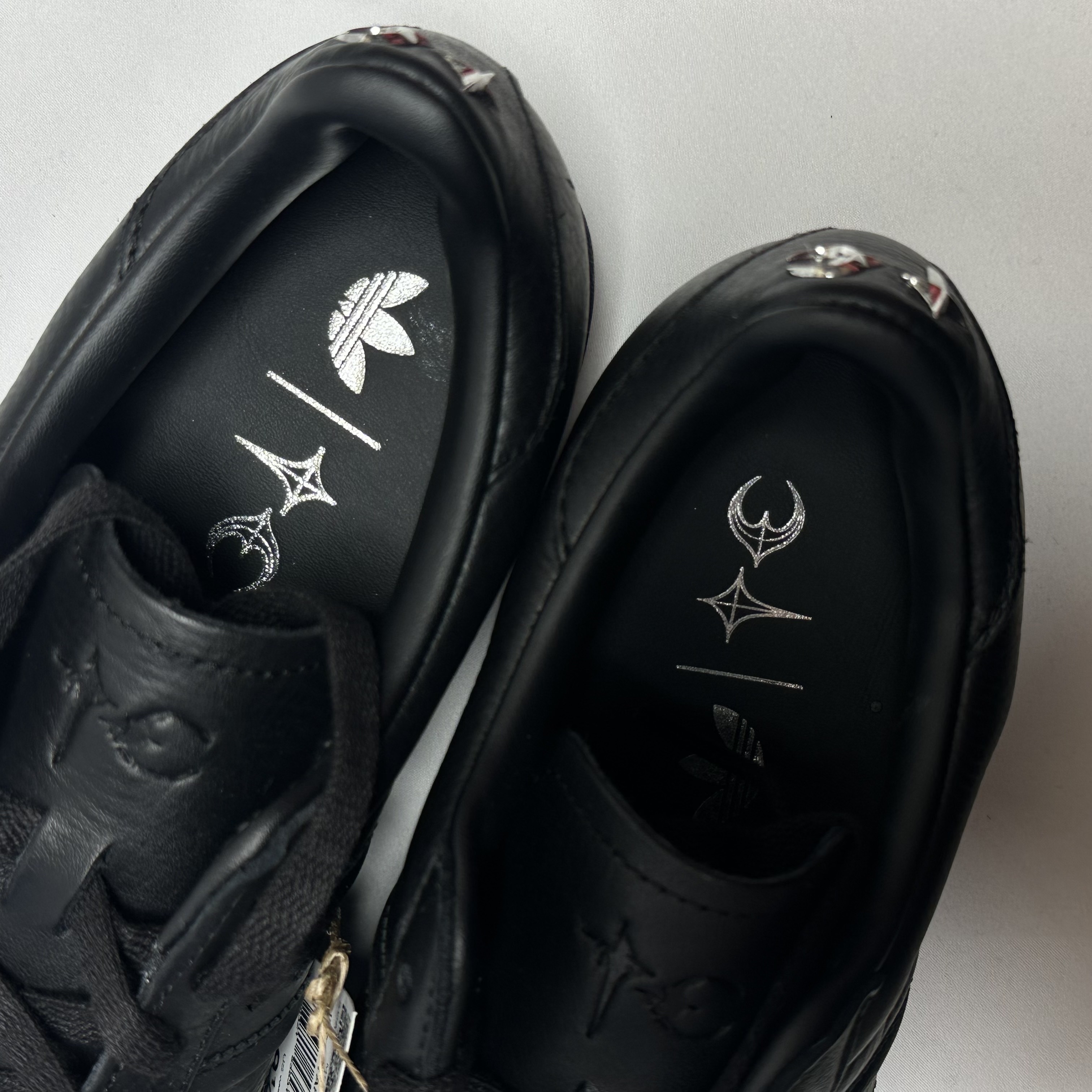 Adidas x Thug Club Superstar Vintage Core Black 착용 스타일