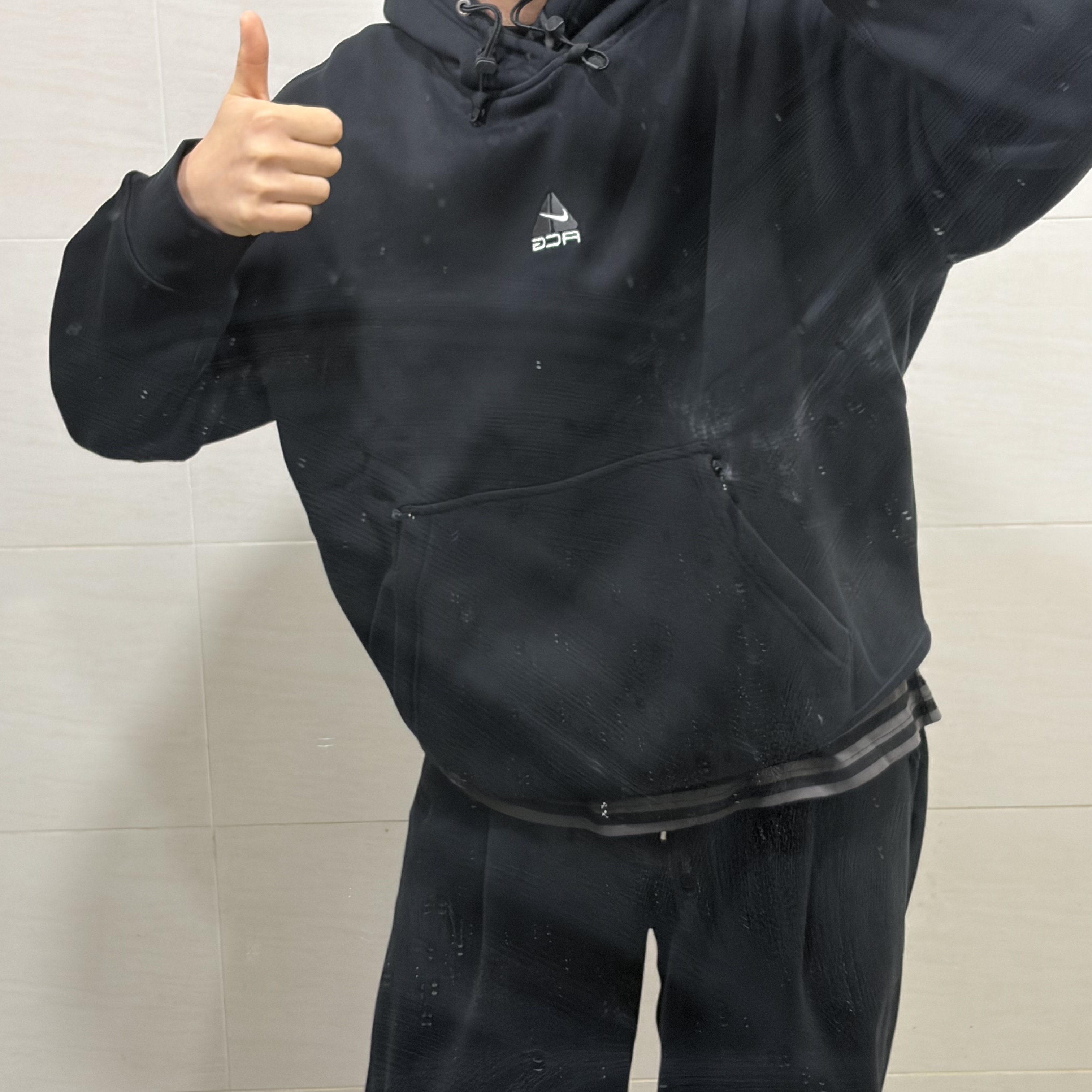 Nike ACG Therma-Fit Fleece Pullover Hoodie Black Anthracite - Asia 착용 스타일