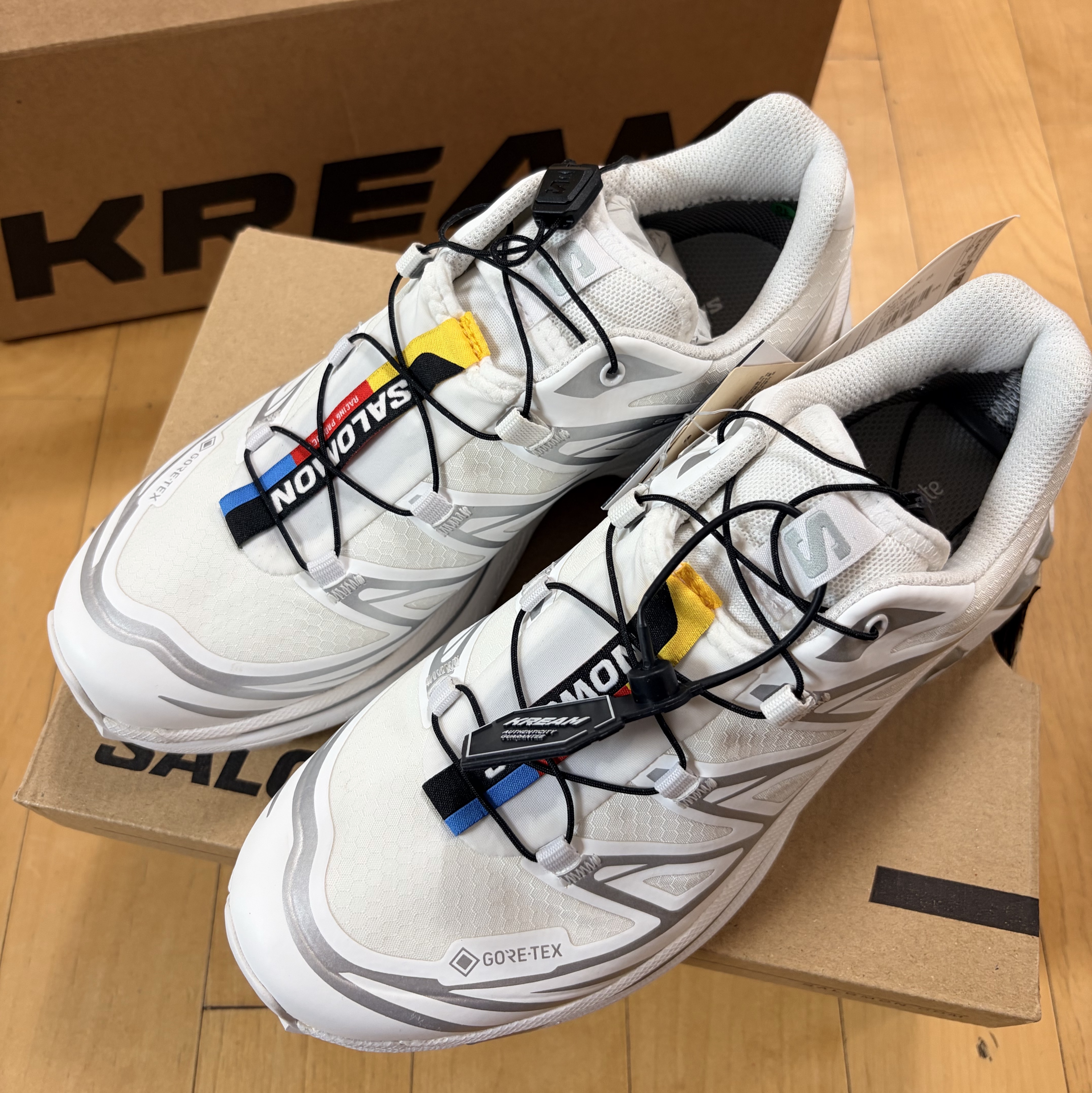 Salomon XT-6 Gore-Tex White Silver 착용 스타일 - 1