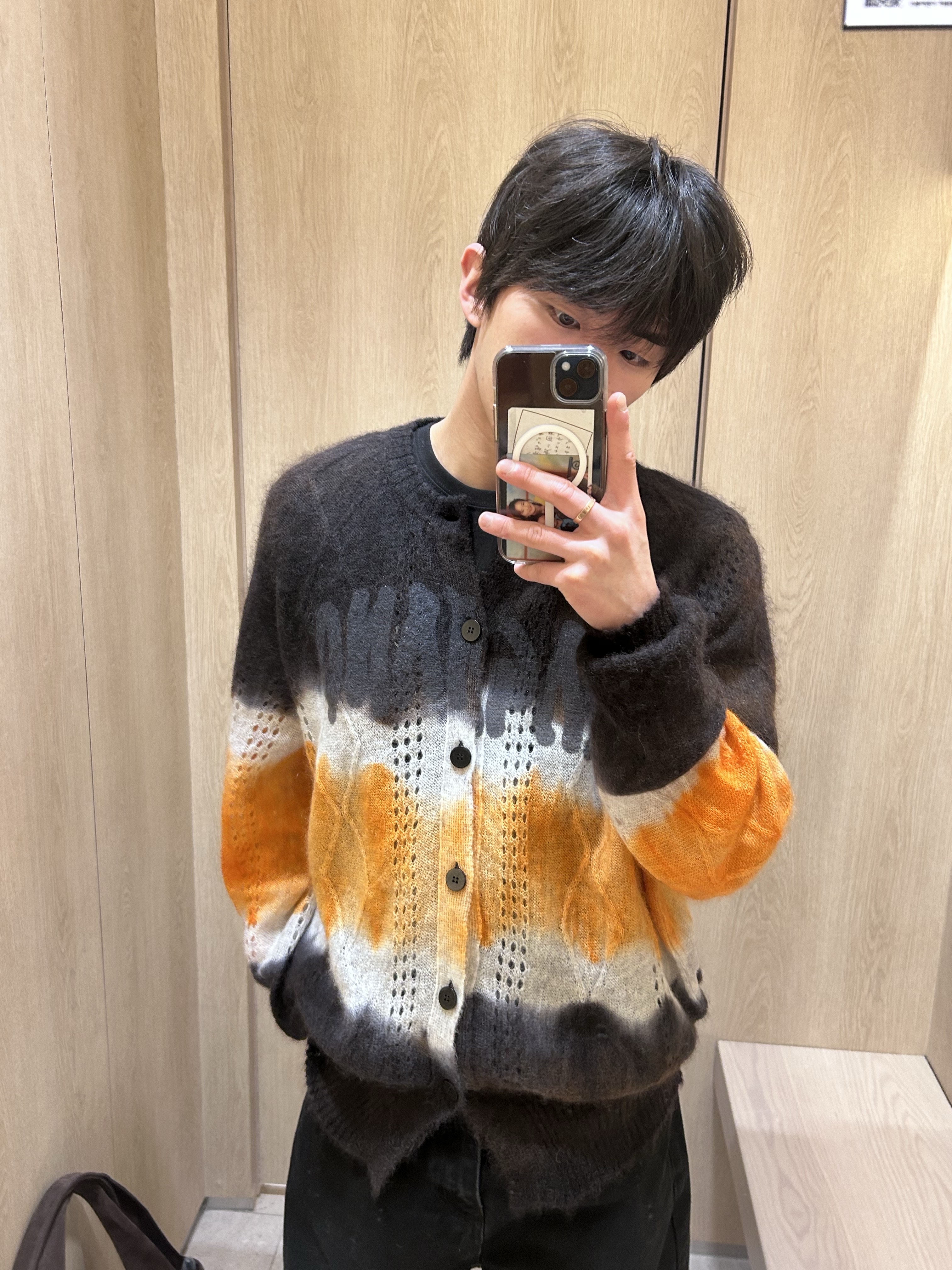 Magliano Psychedelic Bimbo Cardigan Orange Mix - 26SS 착용 스타일 - 1