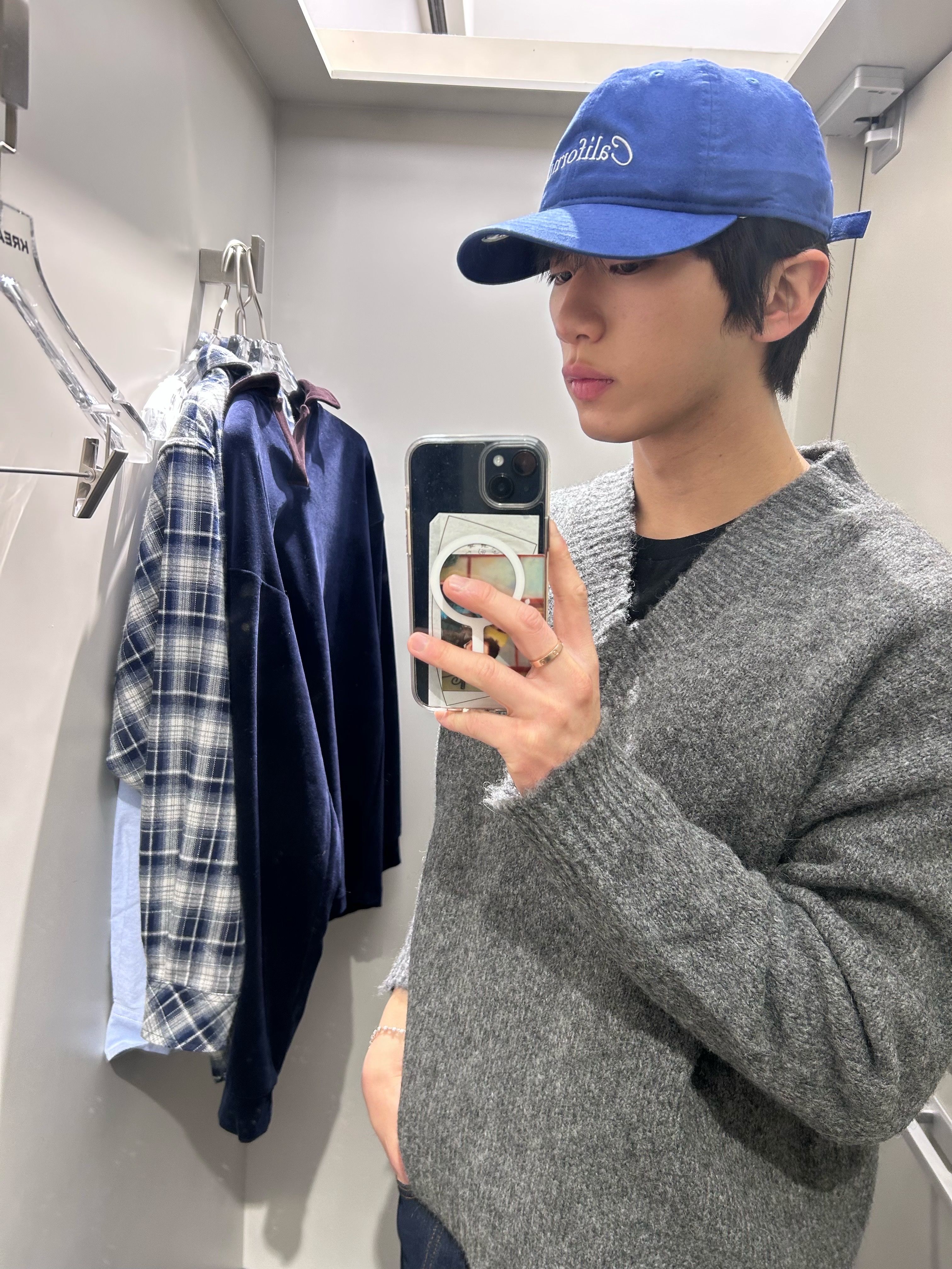 Entire Studios Deco Sweater Smoke - 25FW 착용 스타일 - 2