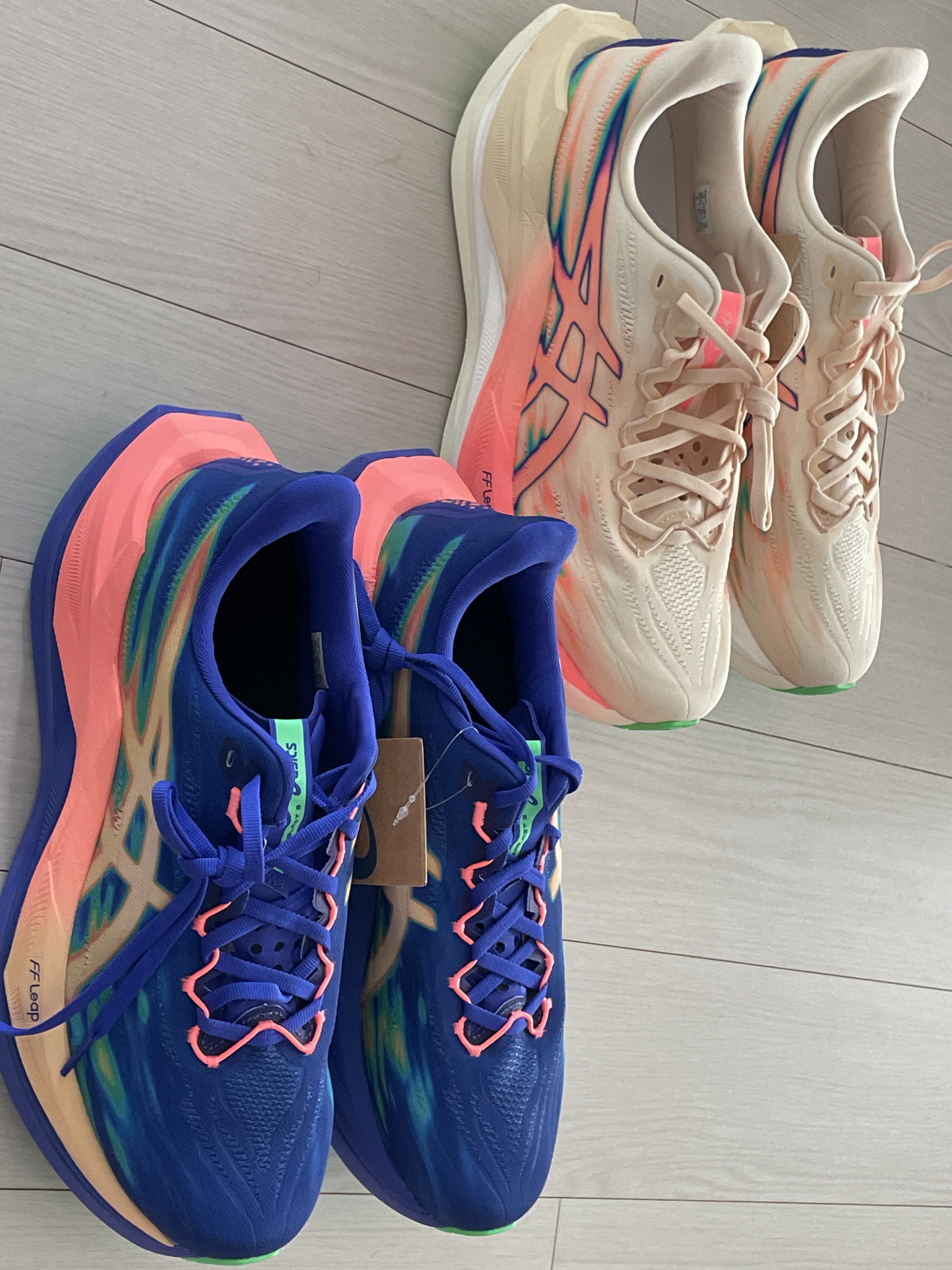 Asics Superblast 3 Cobalt Burst Light Orange, Asics Superblast 3 Seashell Sun Coral 착용 스타일
