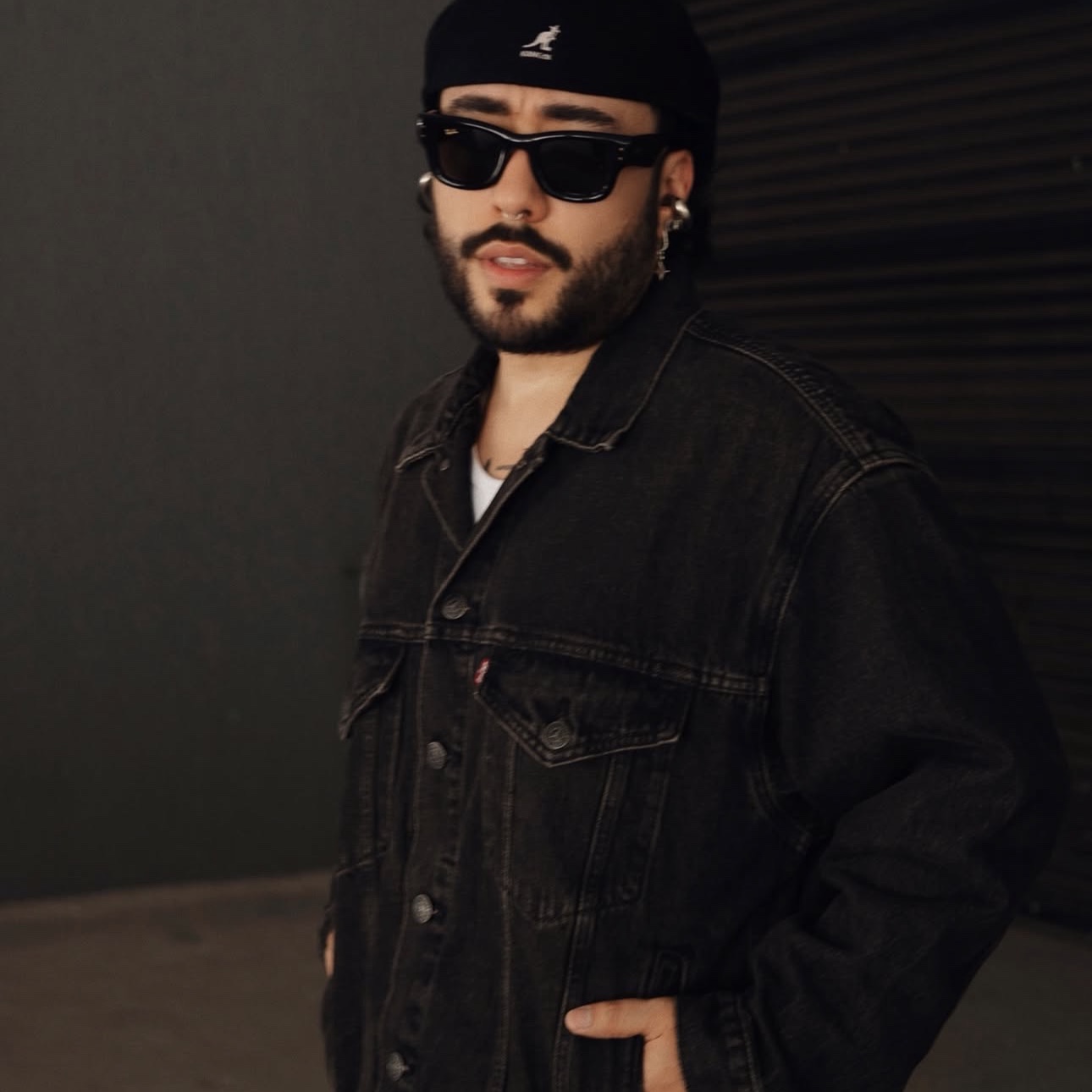 Levi's x Jordan Type III Trucker Black 착용 스타일 - 9