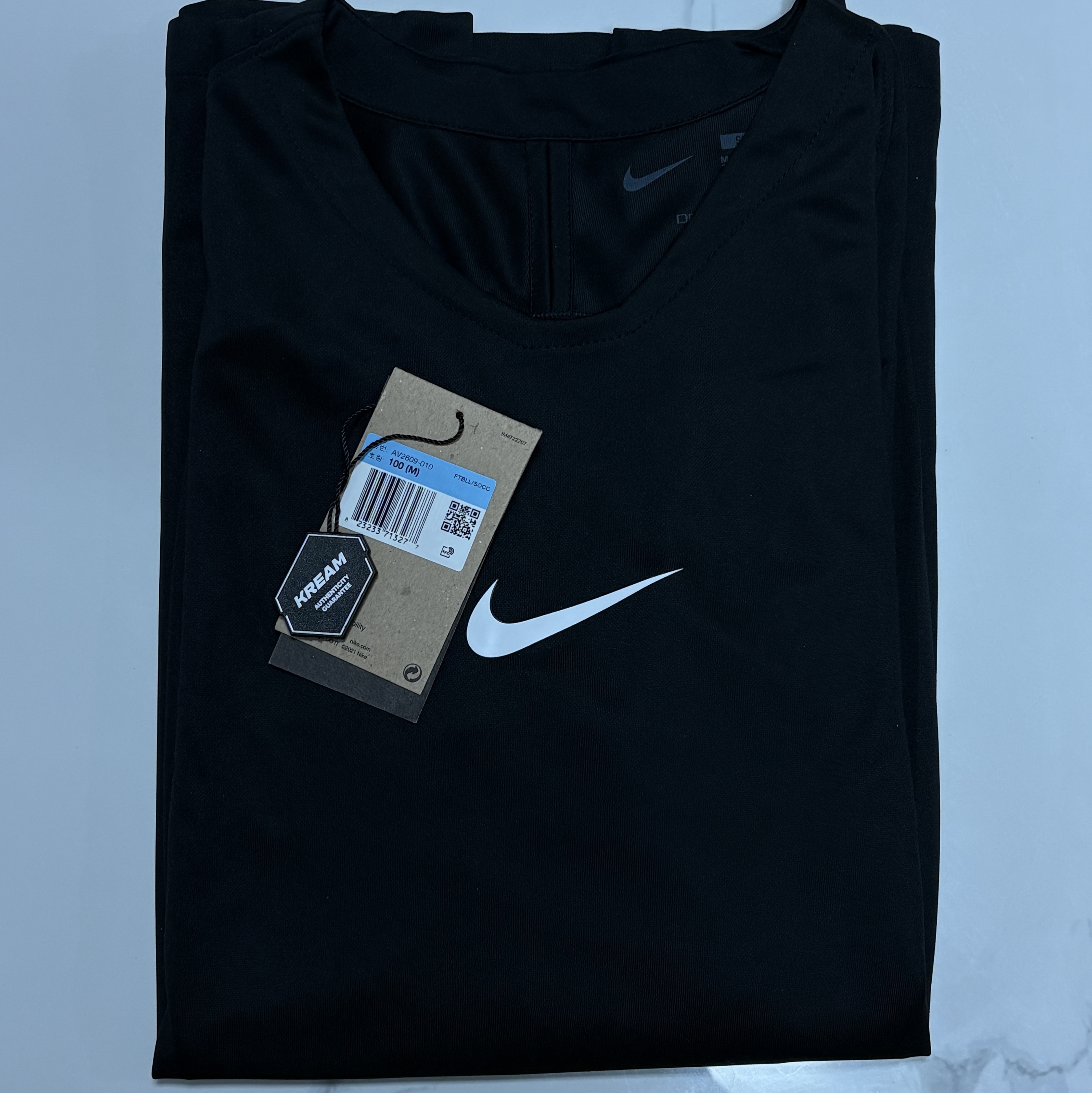 Nike Dri-Fit Park 1st Layer Long Sleeve Black 착용 스타일