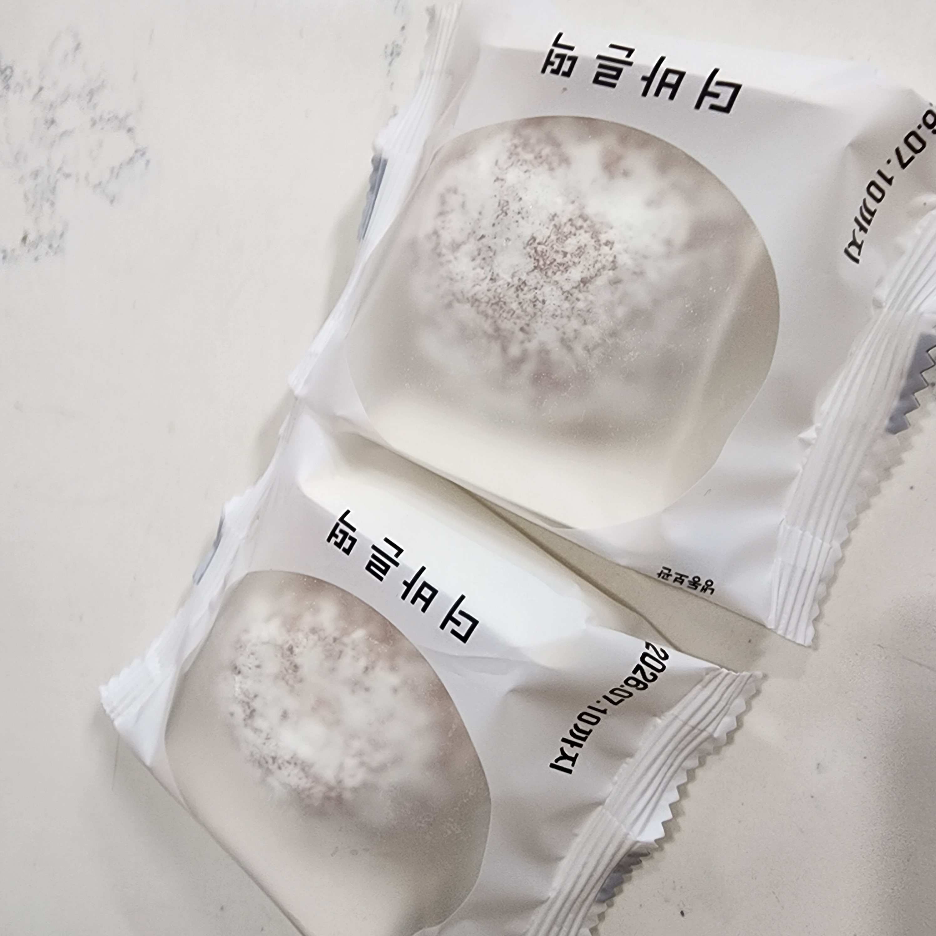 THE BAREUN TTEOK Peach Delight Yogurt Cream Tteok (60g *6EA) 1Box 착용 스타일 - 2