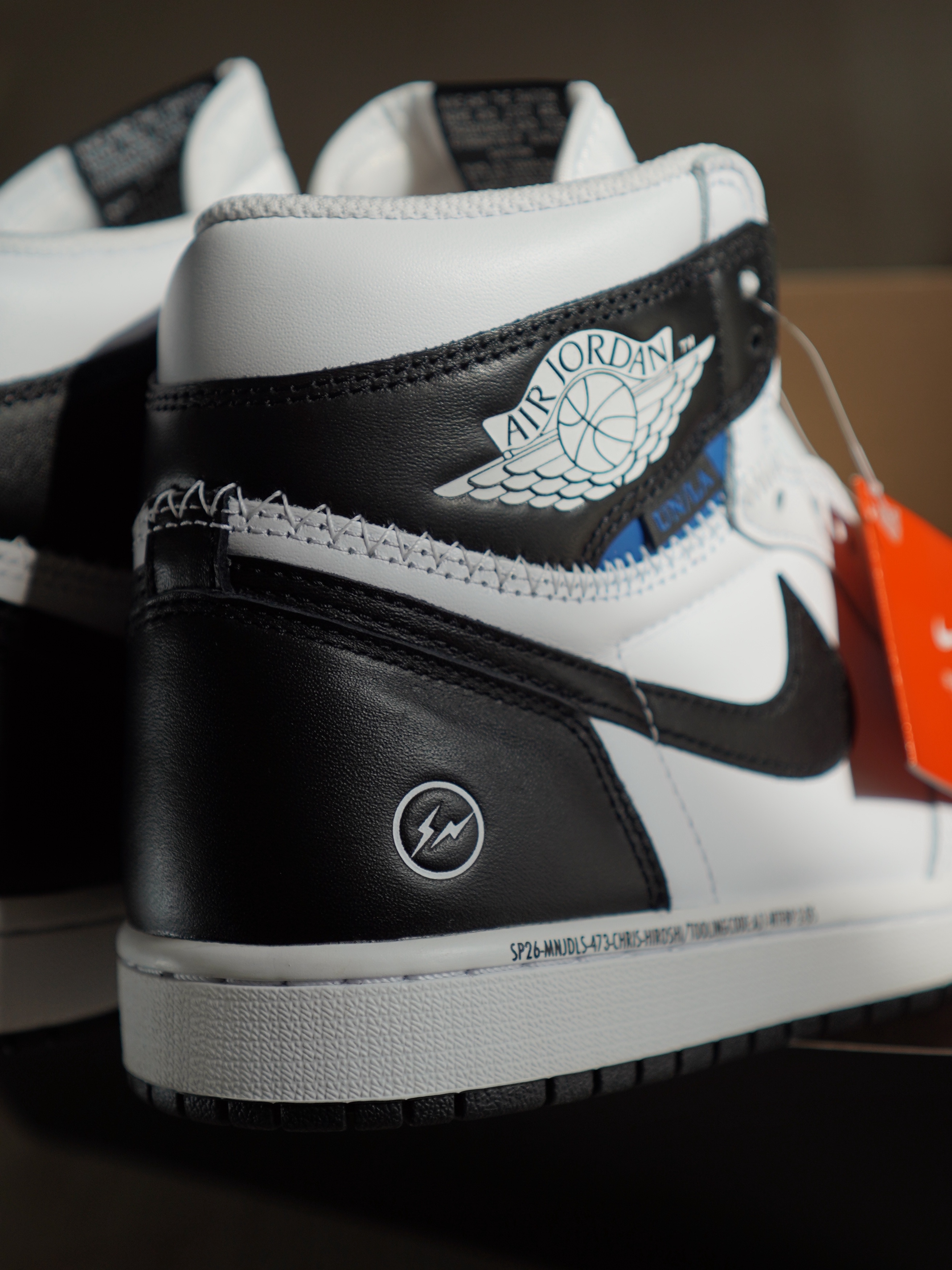 Jordan 1 x Fragment x Union LA High OG SP White Black 착용 스타일 - 4