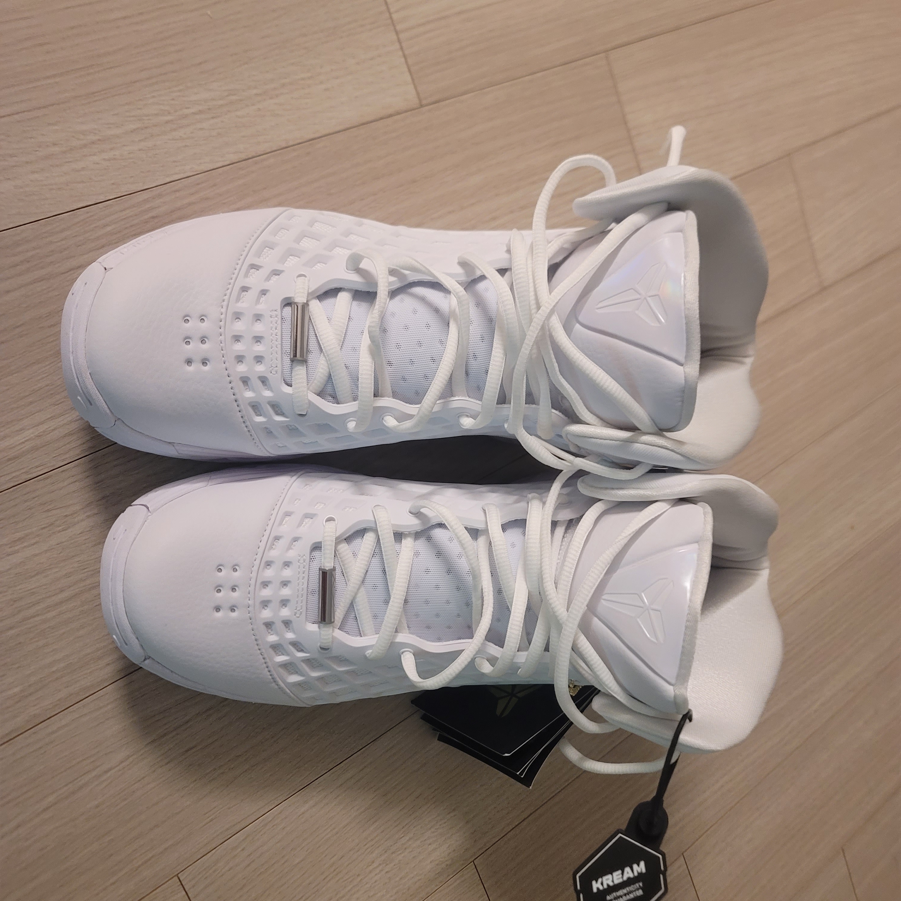 Nike Kobe 3 Protro Halo 착용 스타일 - 2