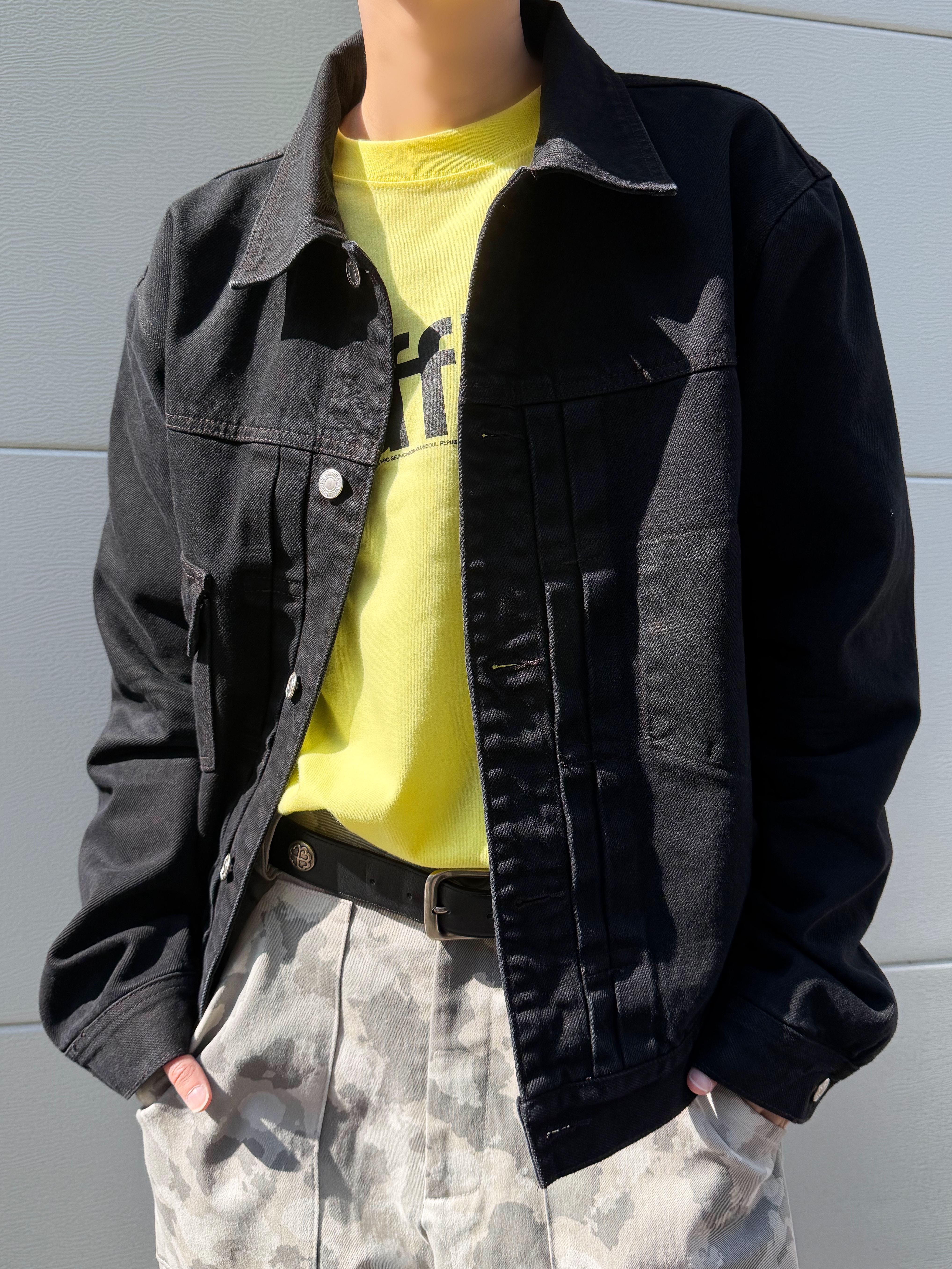 Farfromwhat Far Panel Trucker Jacket_Black, Hono Report Big Pocket Cargo Pants Snow Camo 착용 스타일 - 2