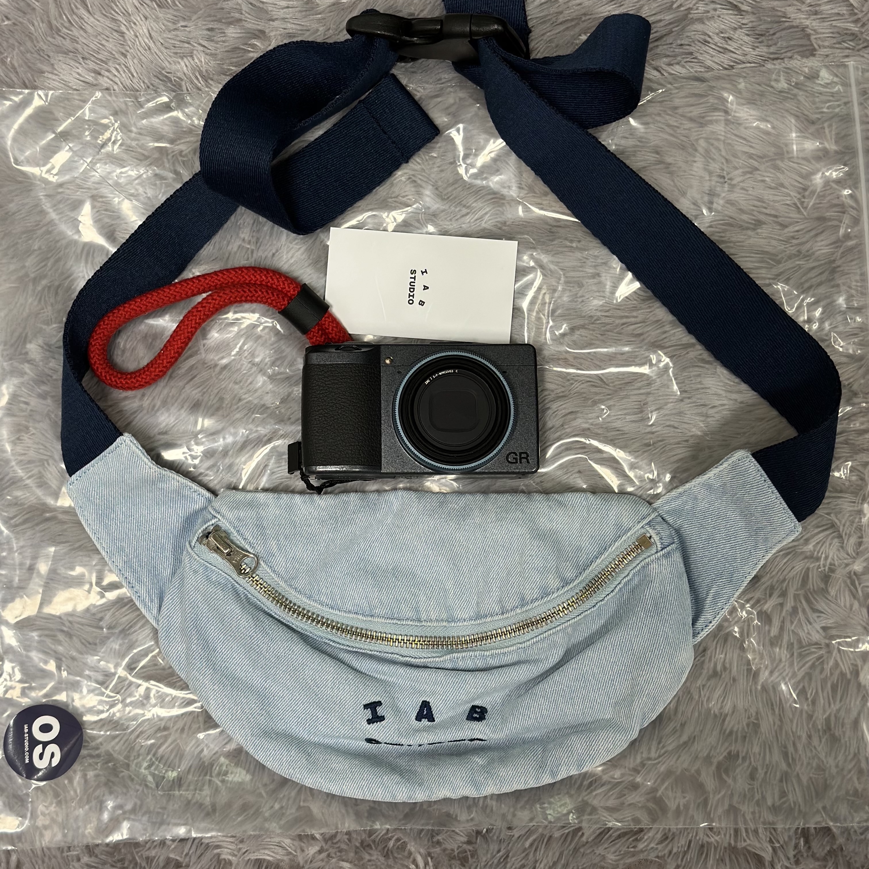 IAB Studio Denim Hip Sack Blue, Ricoh GR IIIx Urban Edition Black (Korean Ver.) 착용 스타일 - 1
