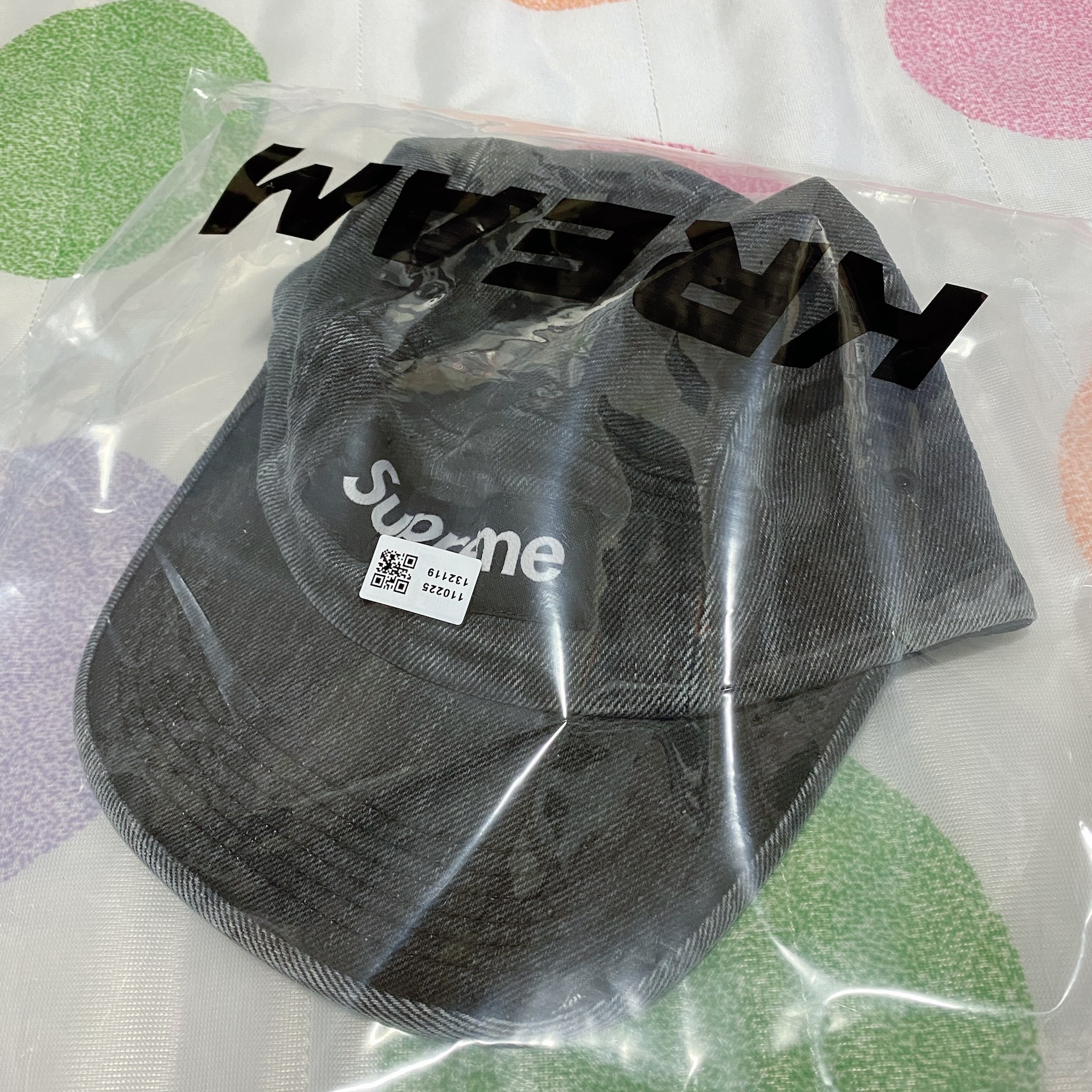Supreme Coated Denim Camp Cap Black - 24SS 착용 스타일