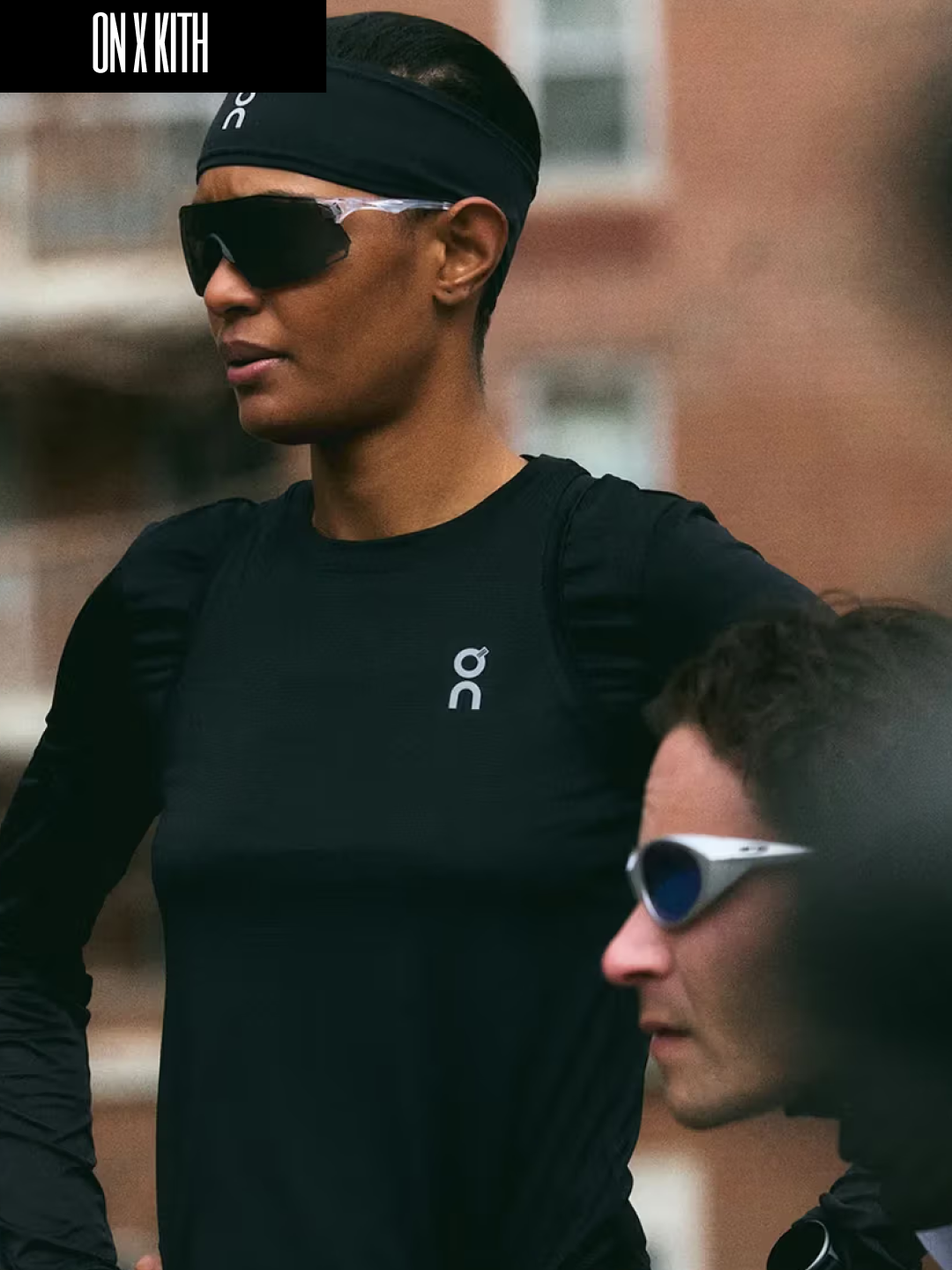 (W) On Running x Kith Core Bra Black, (W) On Running x Kith Core Tank Black 착용 스타일 - 4