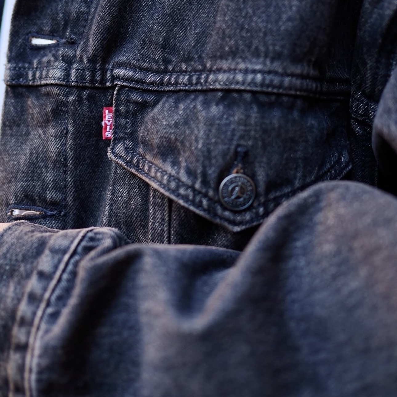 Levi's x Jordan Type III Trucker Black 착용 스타일 - 7