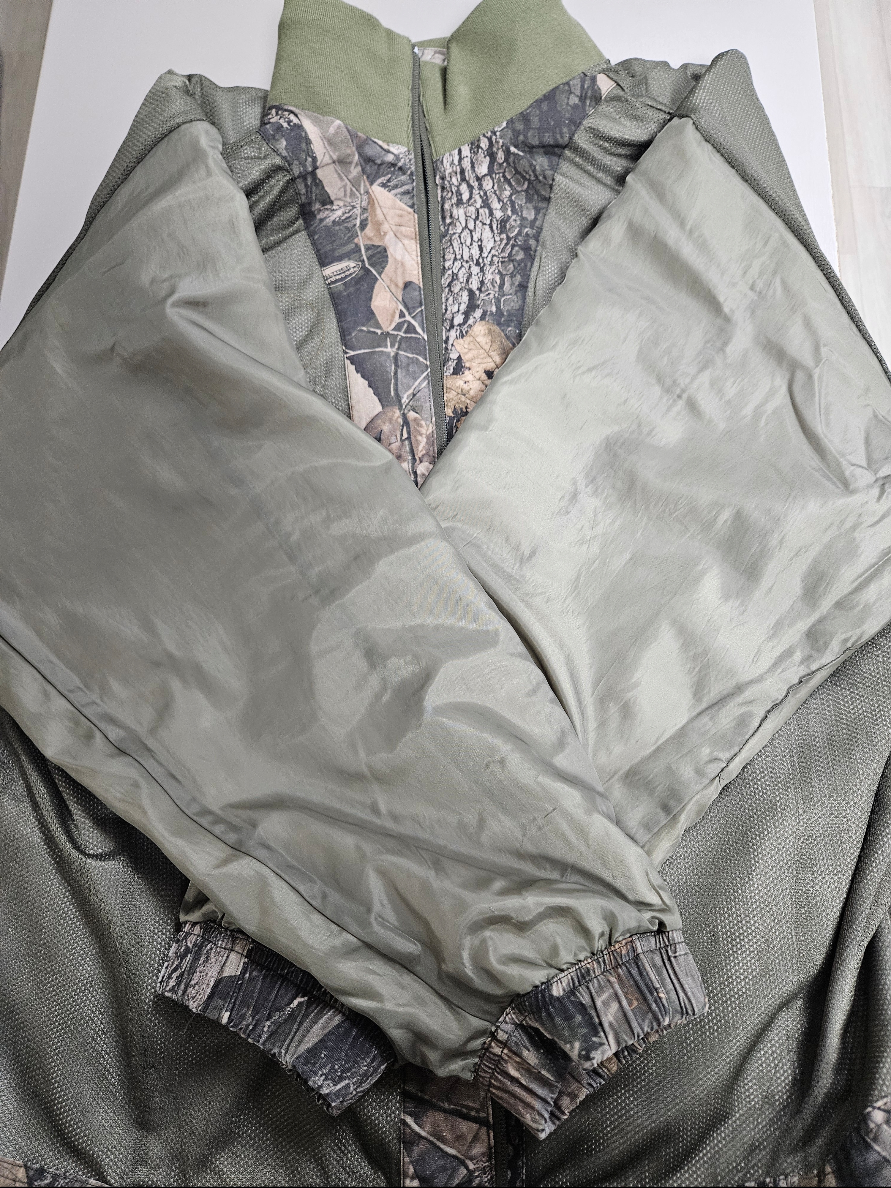 Supreme x Umbro Cotton Ripstop Track Pant Realtree Hardwoods Camo - 26SS 착용 스타일 - 10