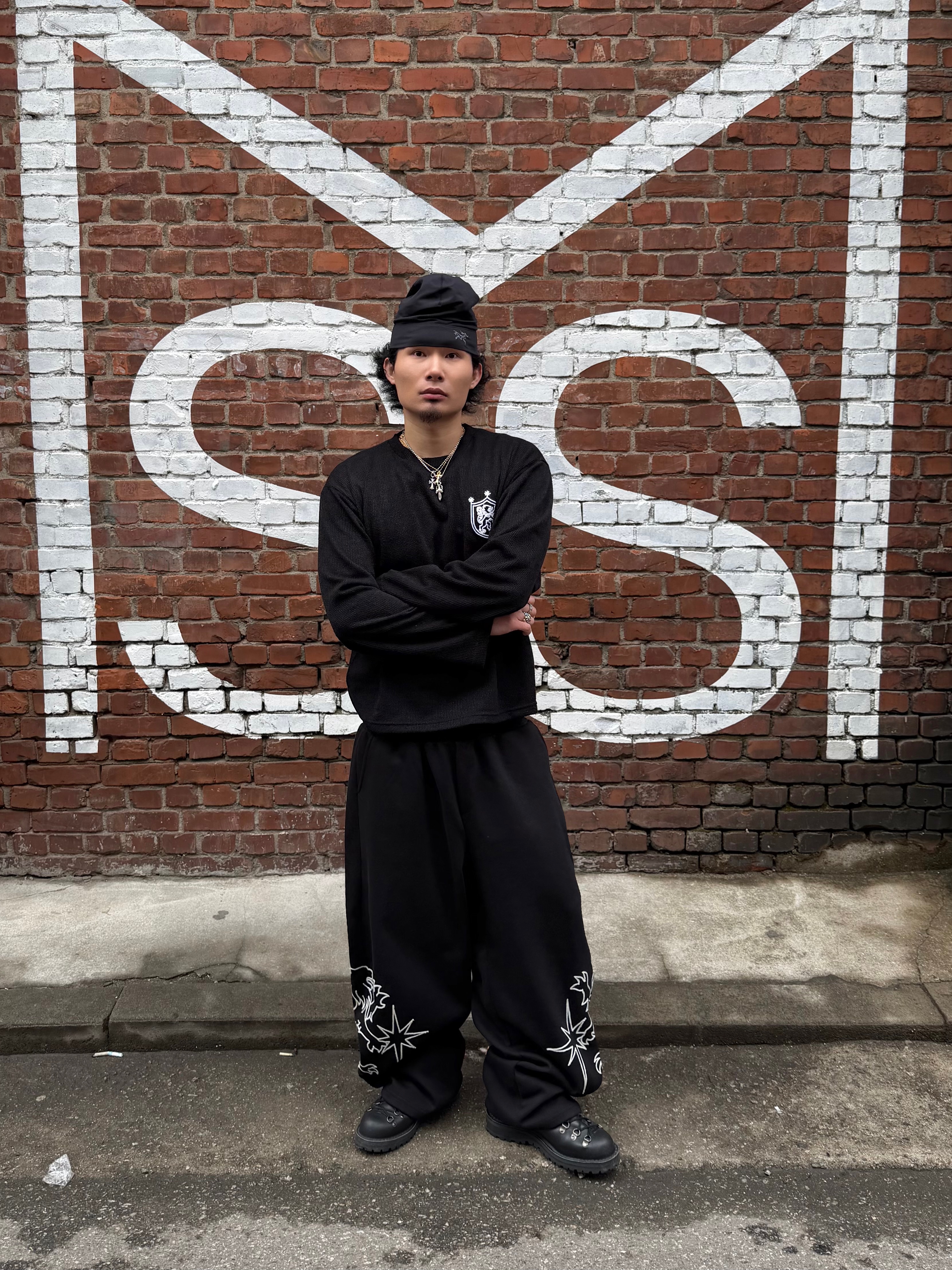 Arc'teryx Rho Toque Black 착용 스타일 - 4