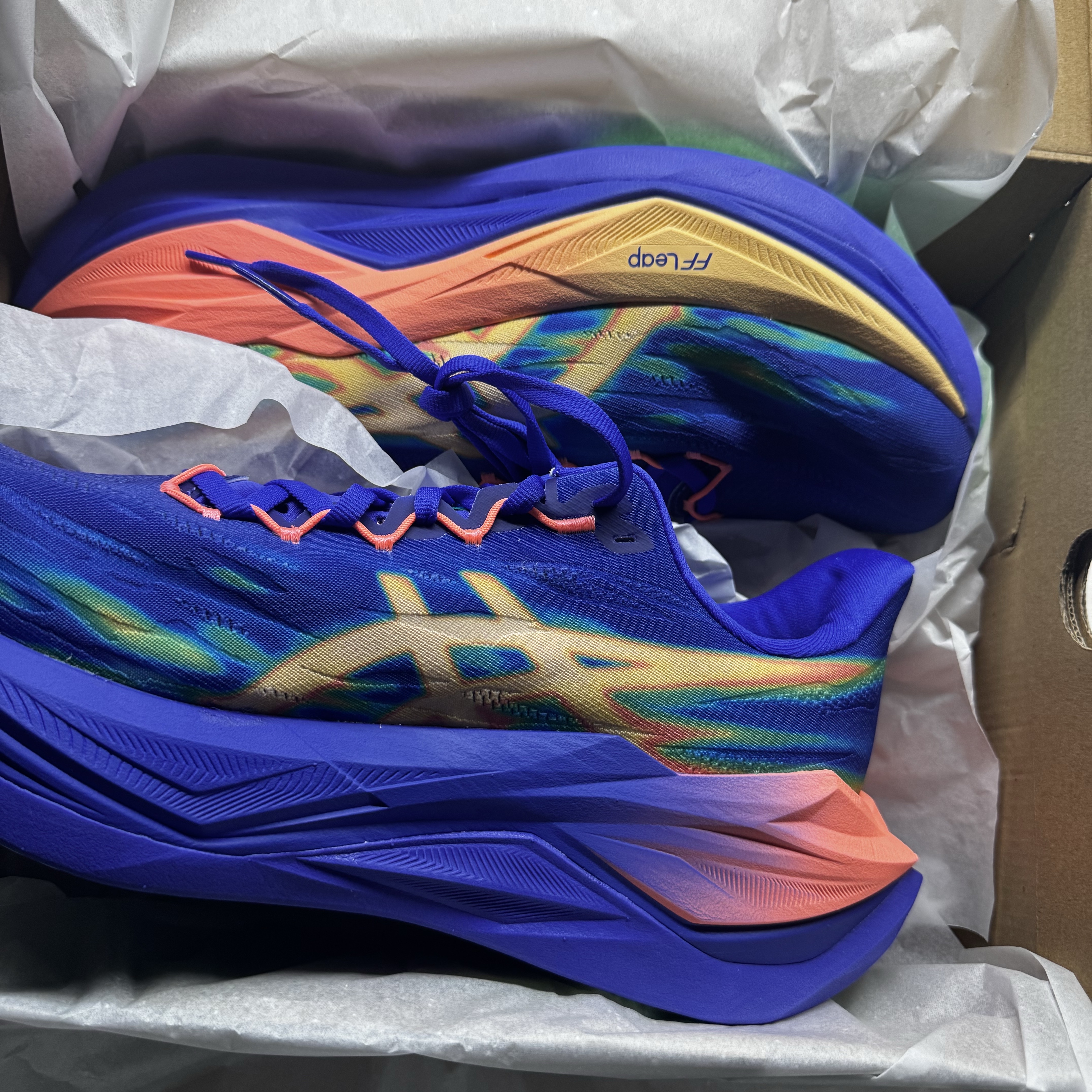 Asics Superblast 3 Cobalt Burst Light Orange 착용 스타일