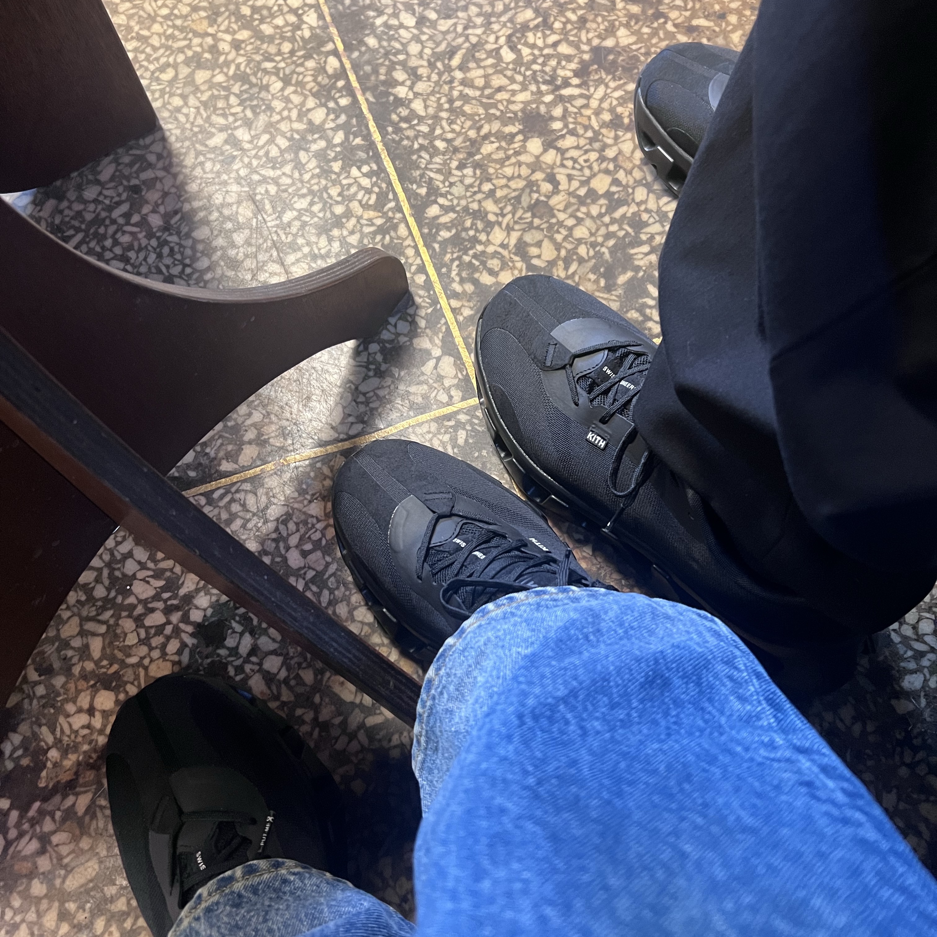 On Running x Kith K-Tech 1 Black 착용 스타일