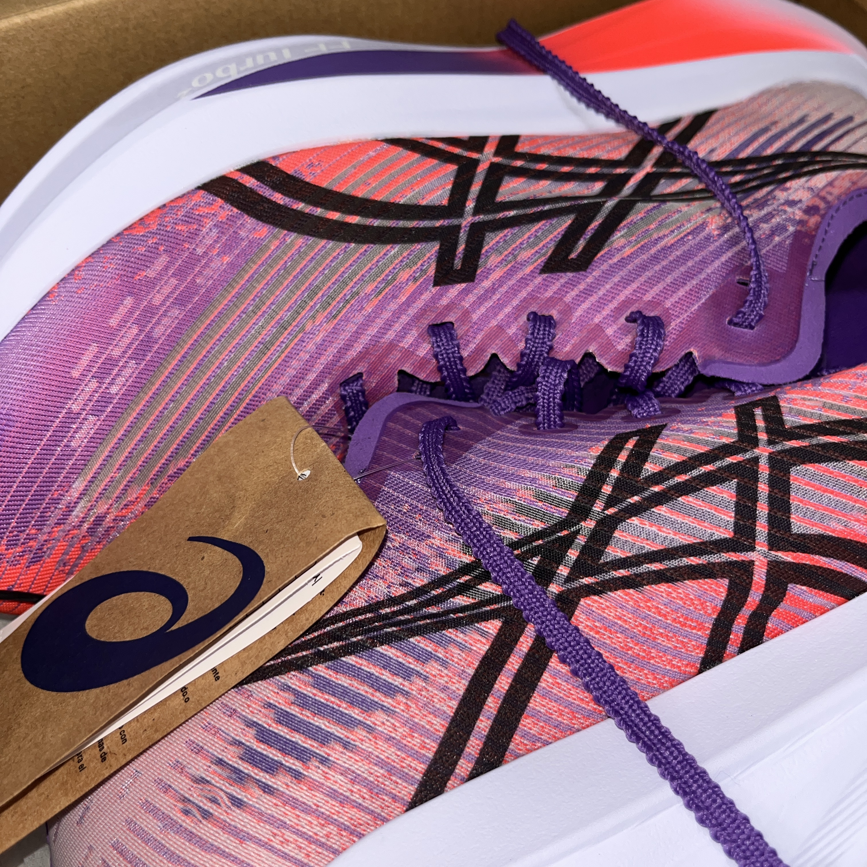 Asics Megablast Edo Purple Black 착용 스타일 - 1