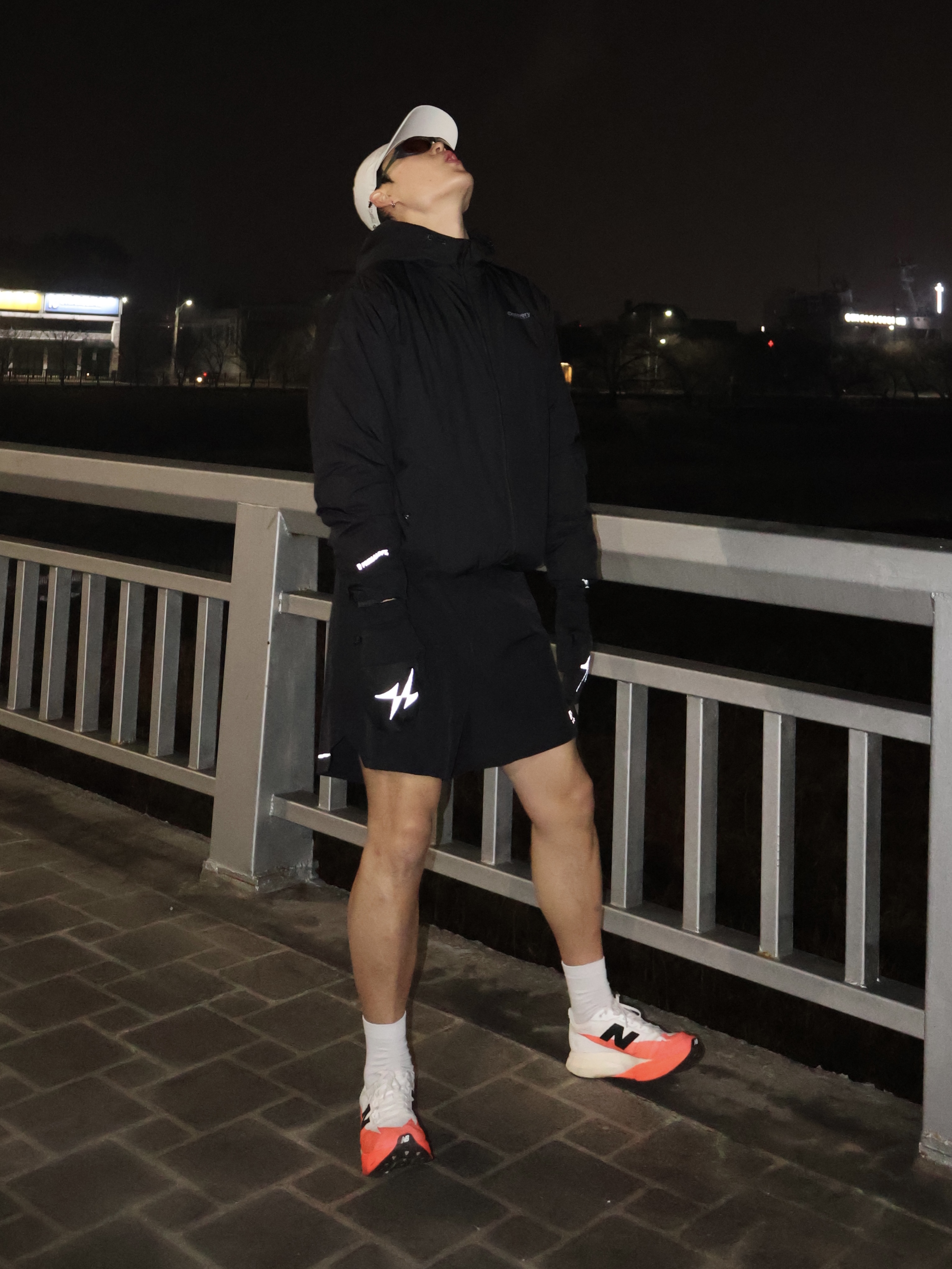New Balance FuelCell SC Elite v5 Urgent Red White Black  - 2E Wide, Oakley Eye Jacket Redux Latitude Collection Matte Olive Ink Frame Prizm Bronze Lenses High Bridge Fit 착용 스타일 - 1