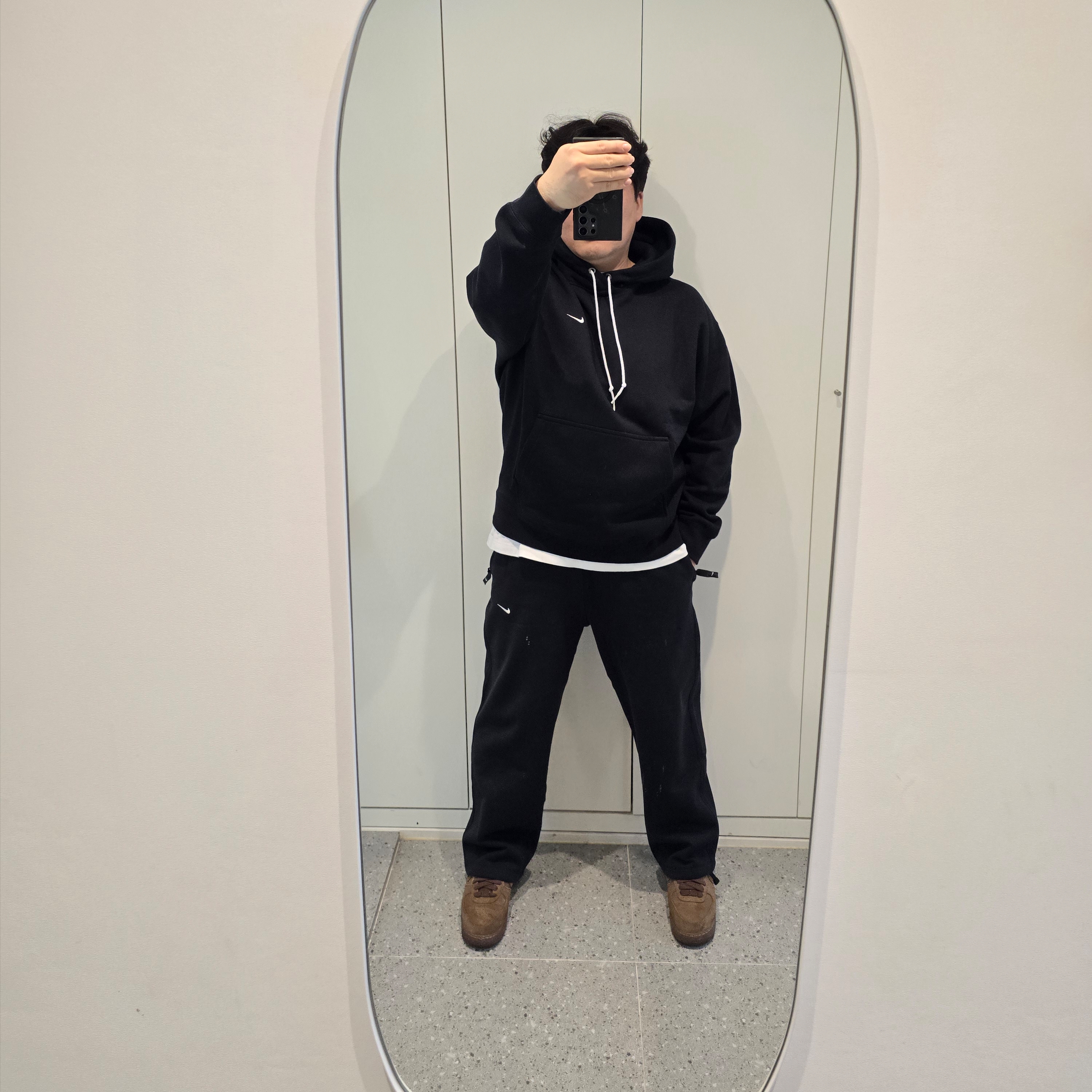 Nike Solo Swoosh Fleece Pullover Hoodie Black - Asia, Nike NSW Swoosh Open Hem Fleece Pants Black - Asia 착용 스타일 - 4