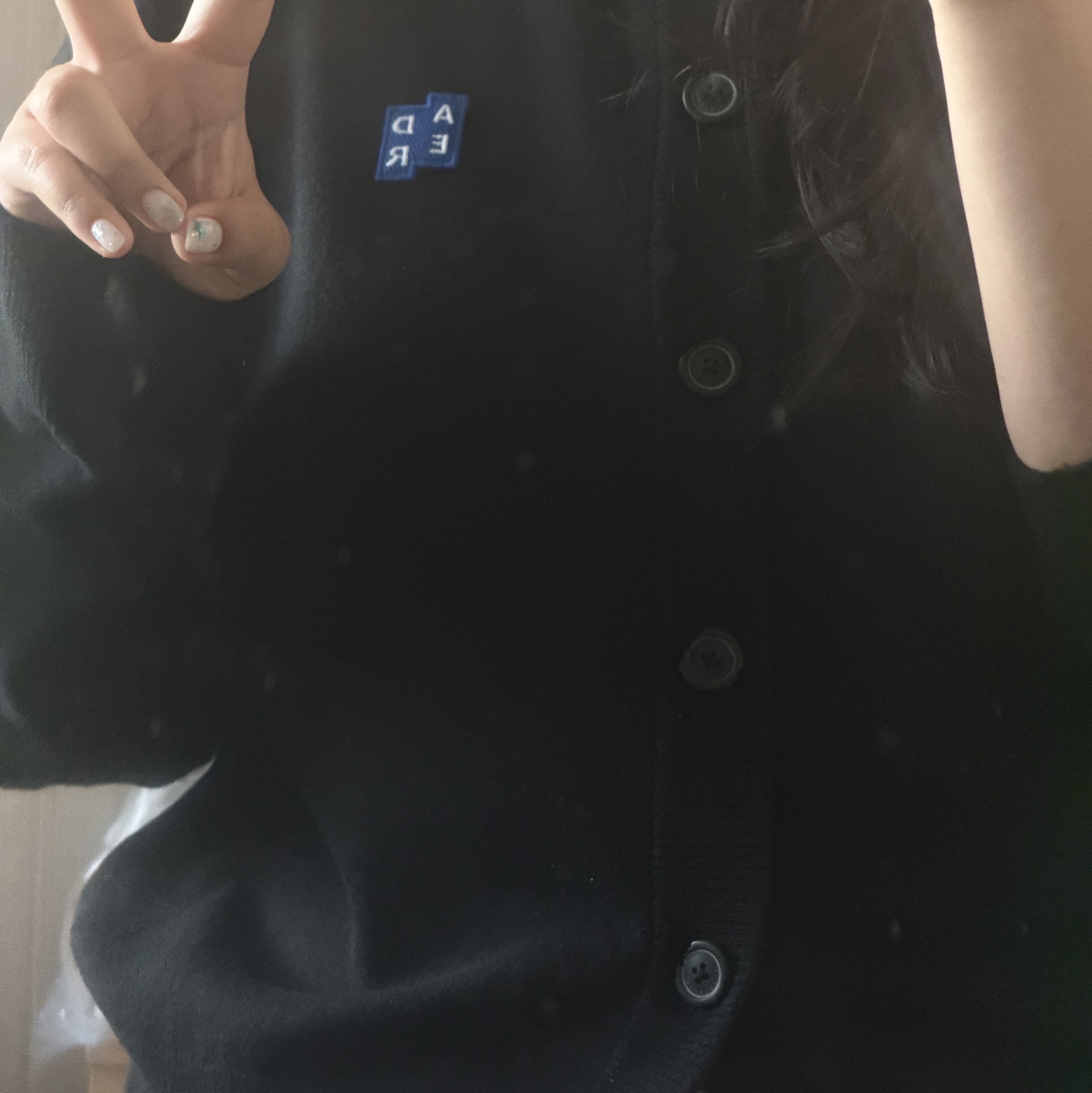 Ader Error Sig; TRS/BL Tag Cardigan 02 Black 착용 스타일