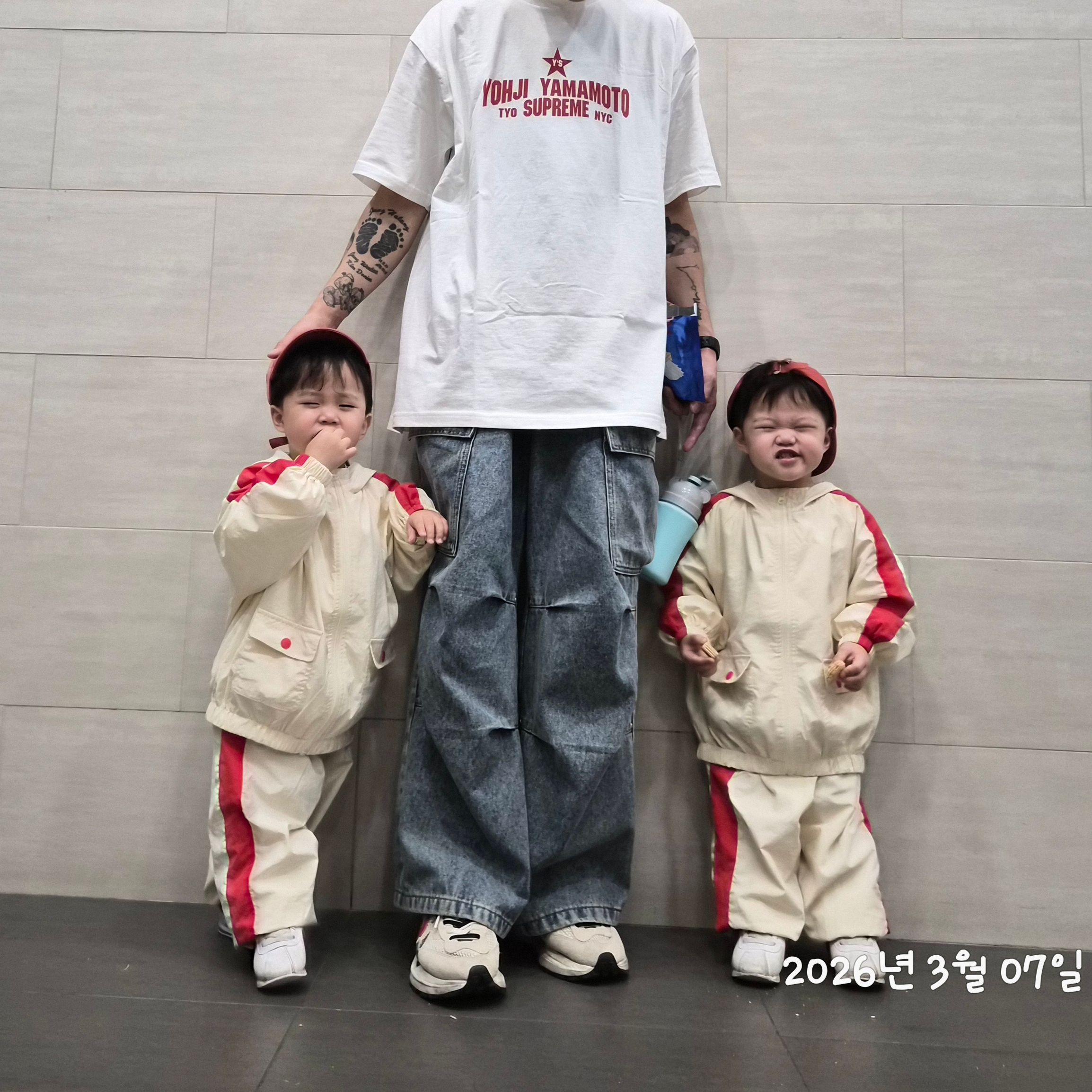 Supreme x Y's by Yohji Yamamoto Star T-Shirt White - 25FW 착용 스타일