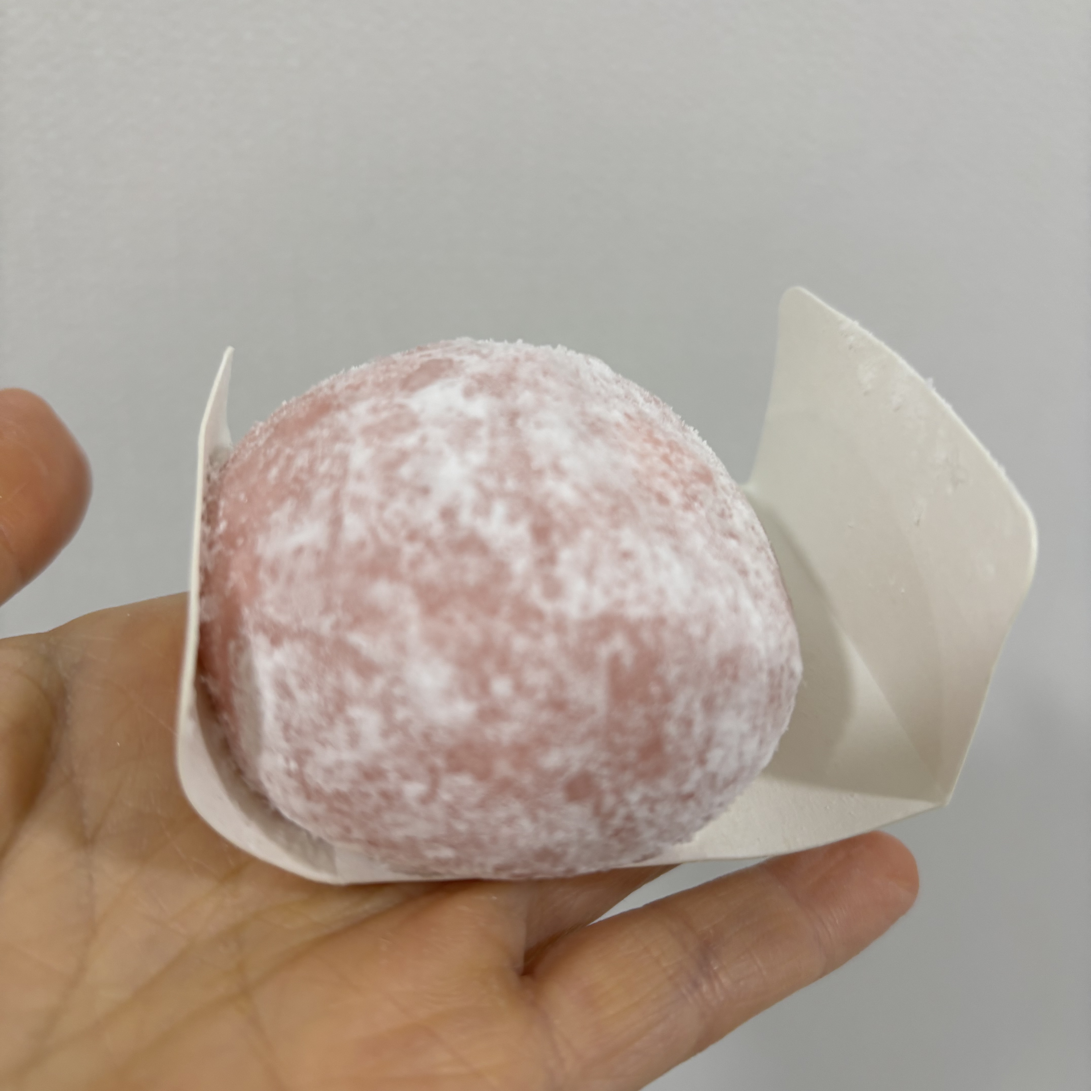 THE BAREUN TTEOK Strawberry Cream Tteok (60g *6EA) 1Box 착용 스타일 - 2