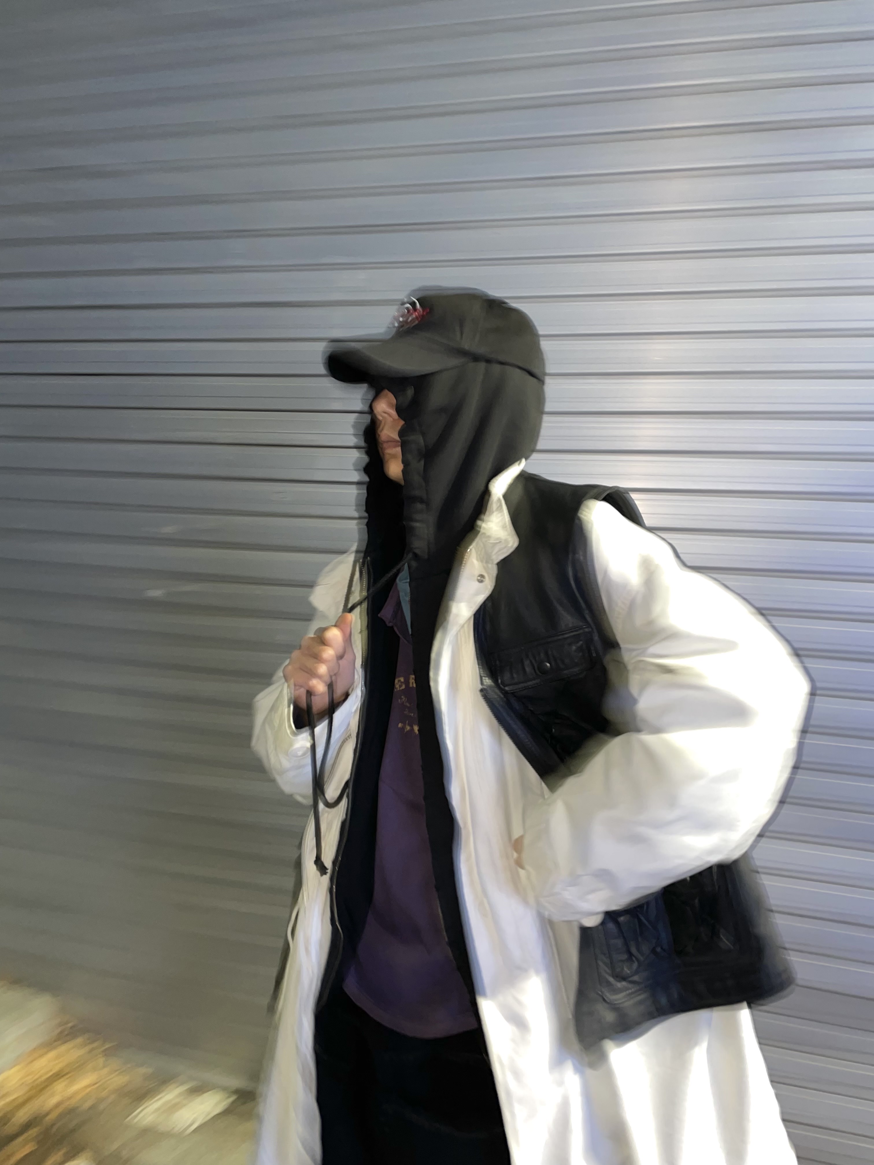Project G/R Coated Backward Denim Pants Black, Project G/R Distressed Layer Zip Hoodie Faded Black 착용 스타일 - 5
