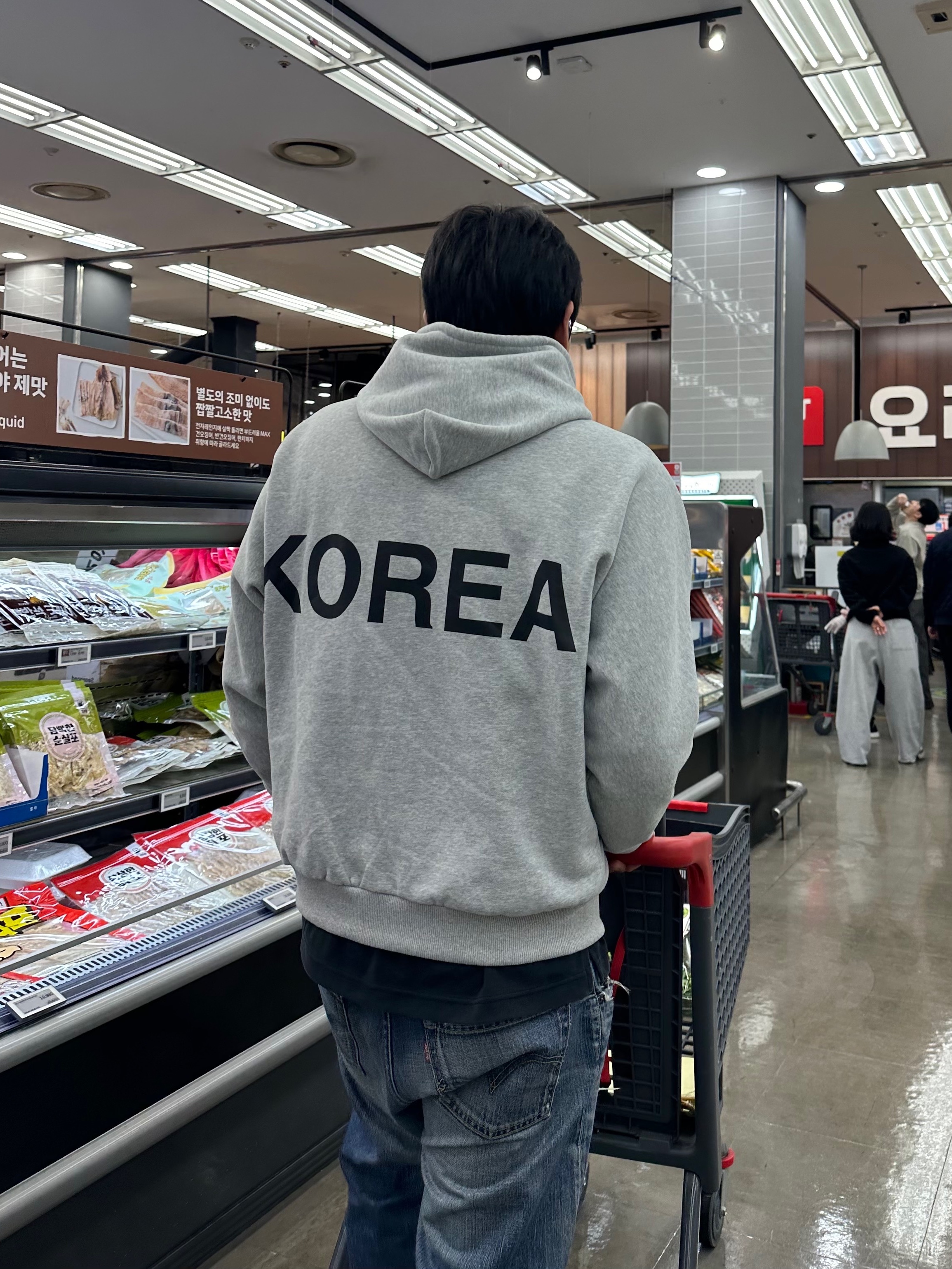 Yeezy HD-10 Grey - Korea Limited, Rick Owens Mega Bumper Geobasket Black Milk 착용 스타일 - 1