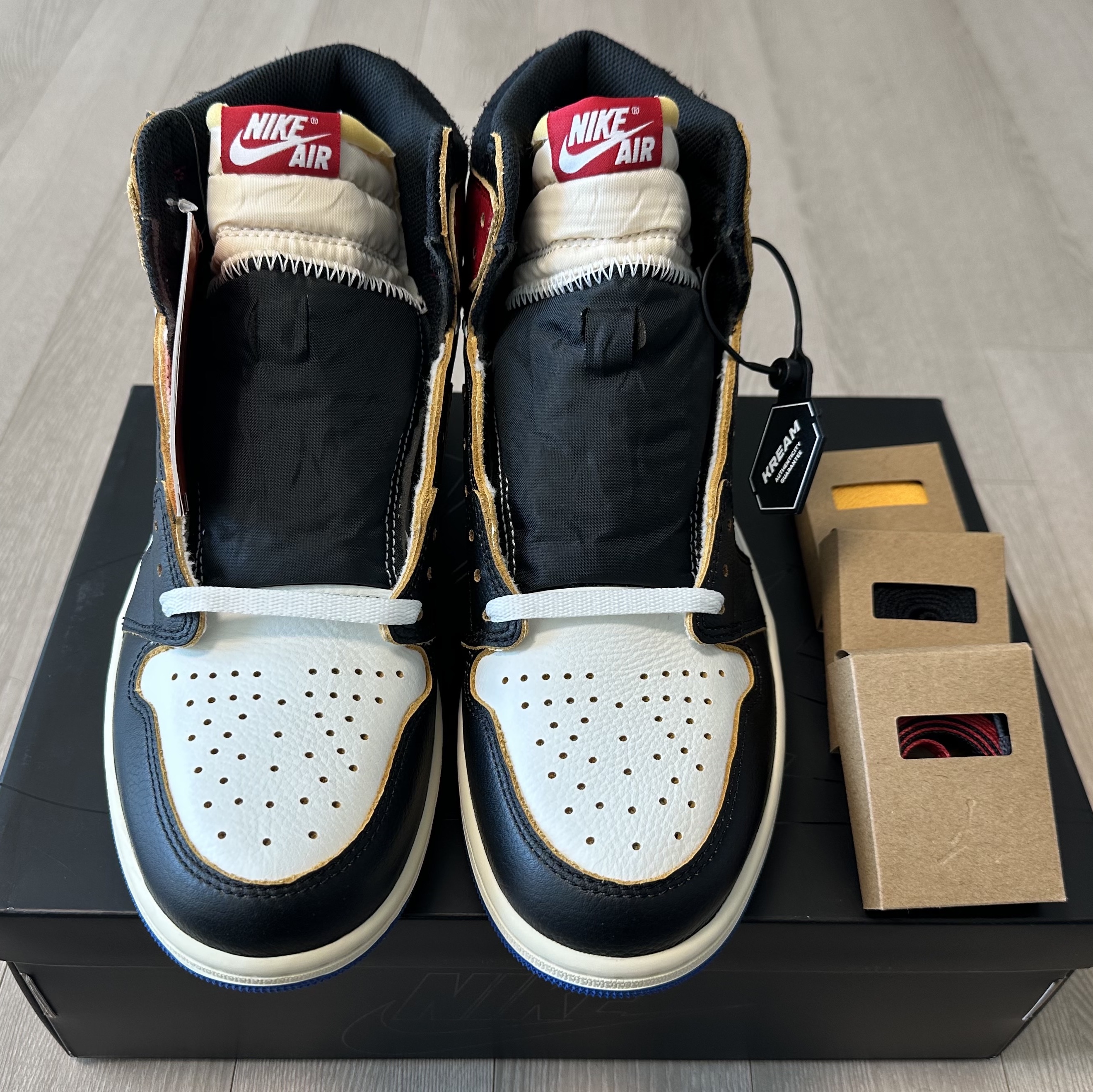 Jordan 1 x Fragment x Union LA Black and Varsity Red 착용 스타일 - 3