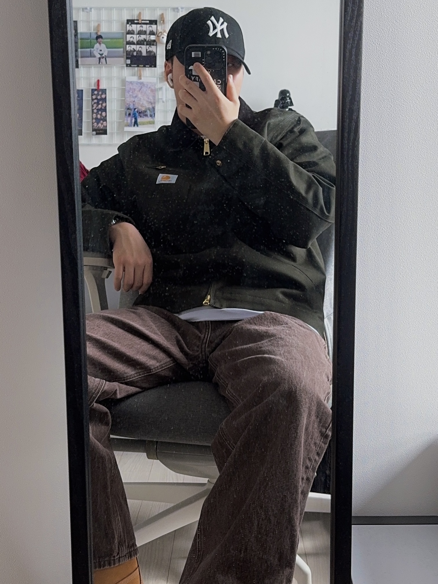Carhartt WIP Detroit Jacket Olive Black Rigid - Winter 착용 스타일 - 2
