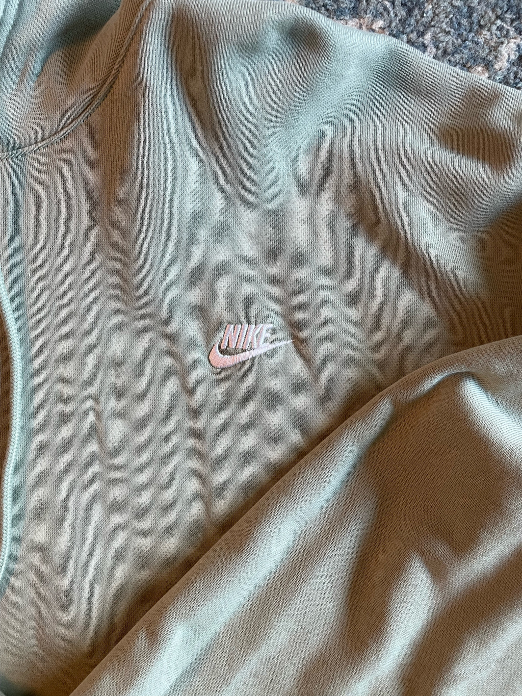 Nike Club Fleece Oversized French Terry Pullover Hoodie Jade Horizon White - Asia 착용 스타일 - 3