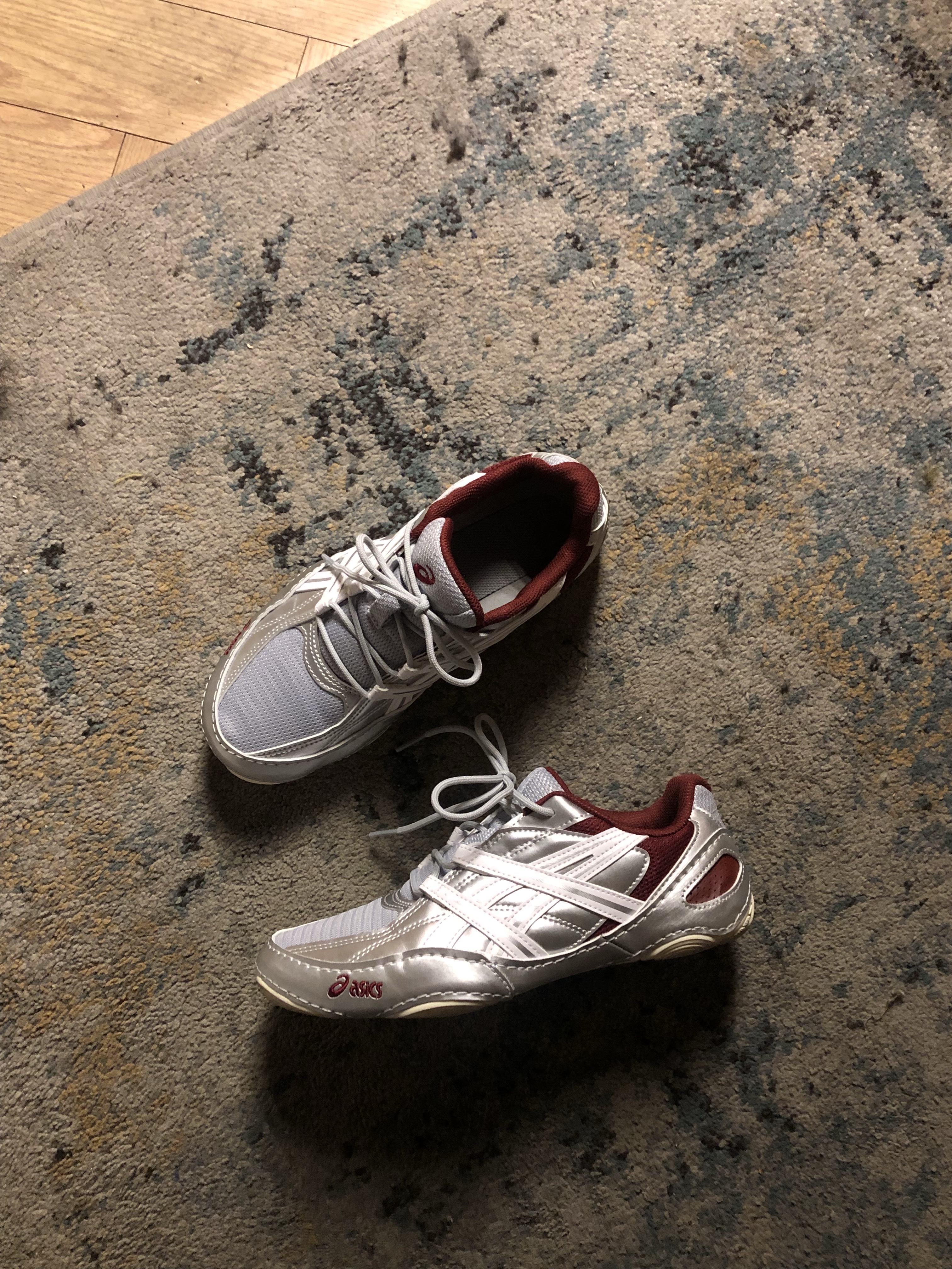 Asics Hypersync Piedmont Grey Pure Silver 착용 스타일