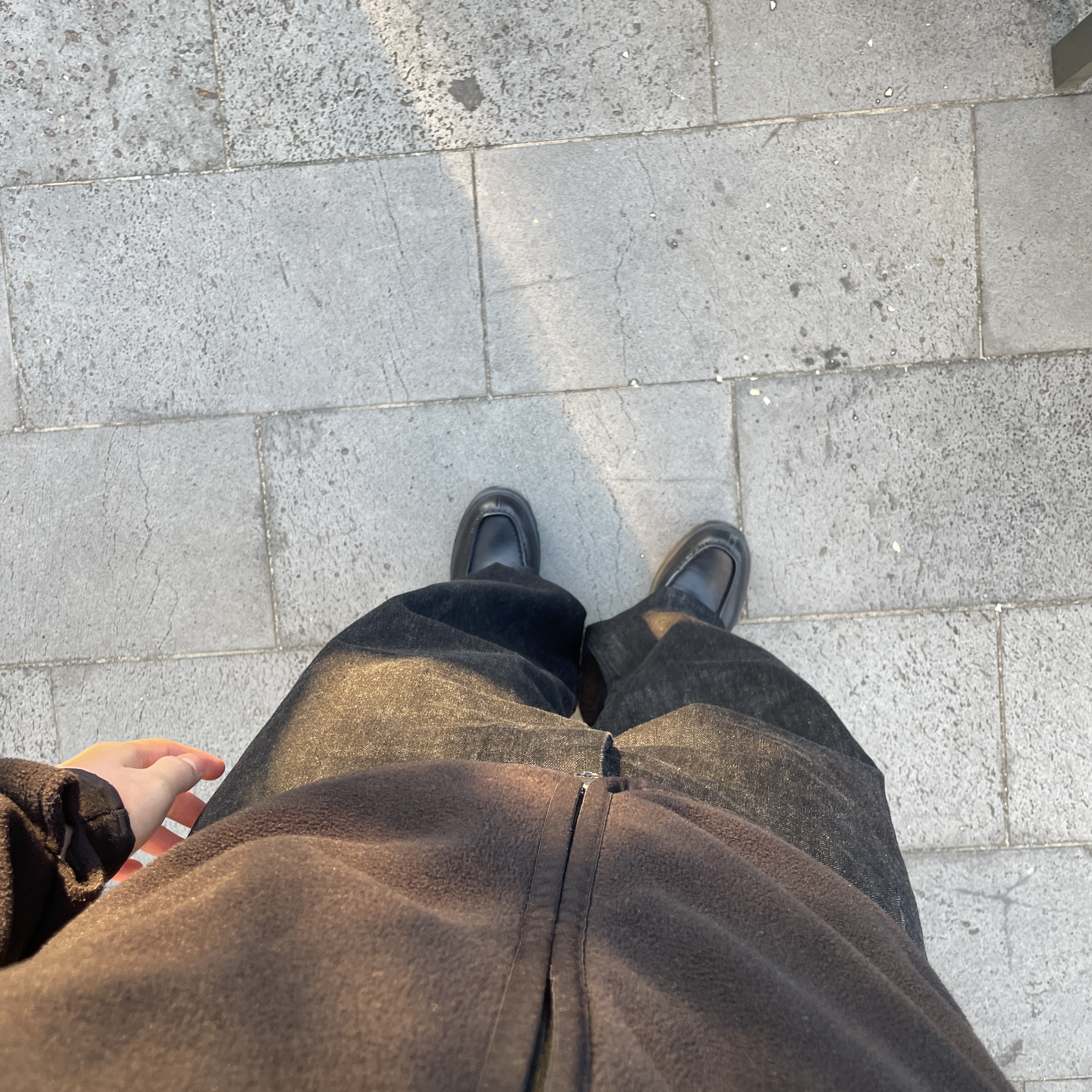 Farfromwhat Far Selvedge Wide Jeans 착용 스타일 - 3