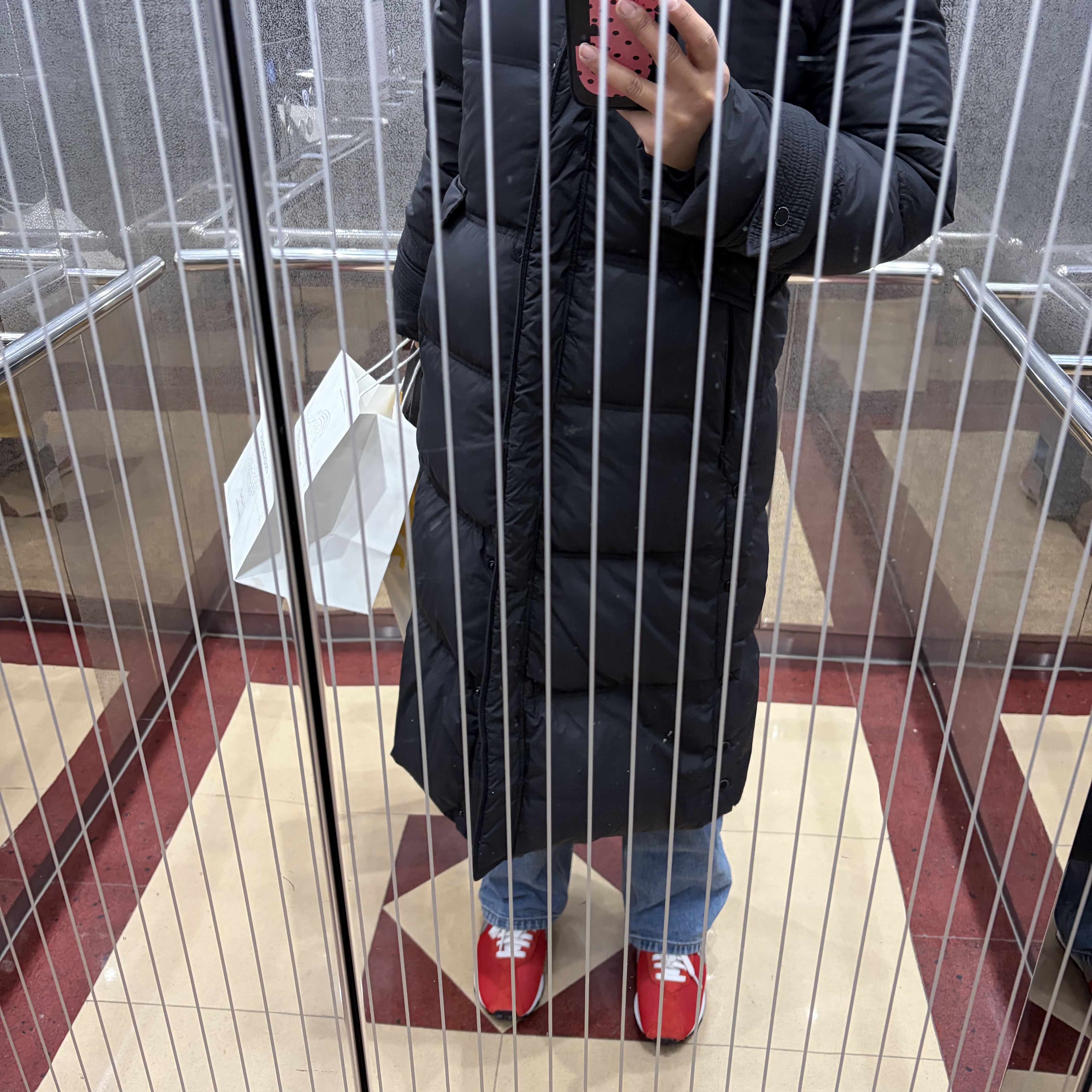 (W) Nike LD-1000 University Red and Metallic Silver 착용 스타일 - 1