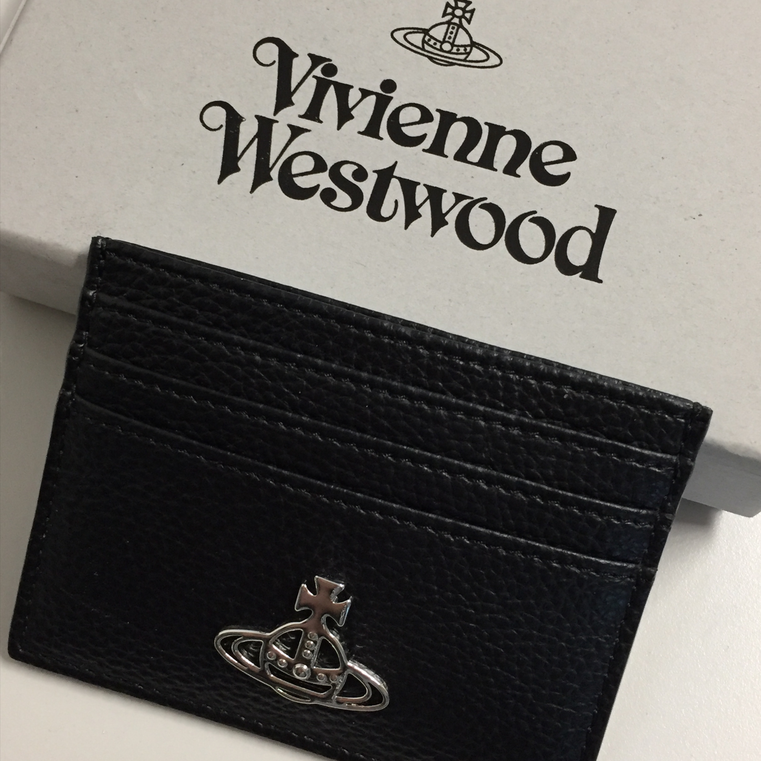 Vivienne Westwood Card Holder Wallet Black 착용 스타일