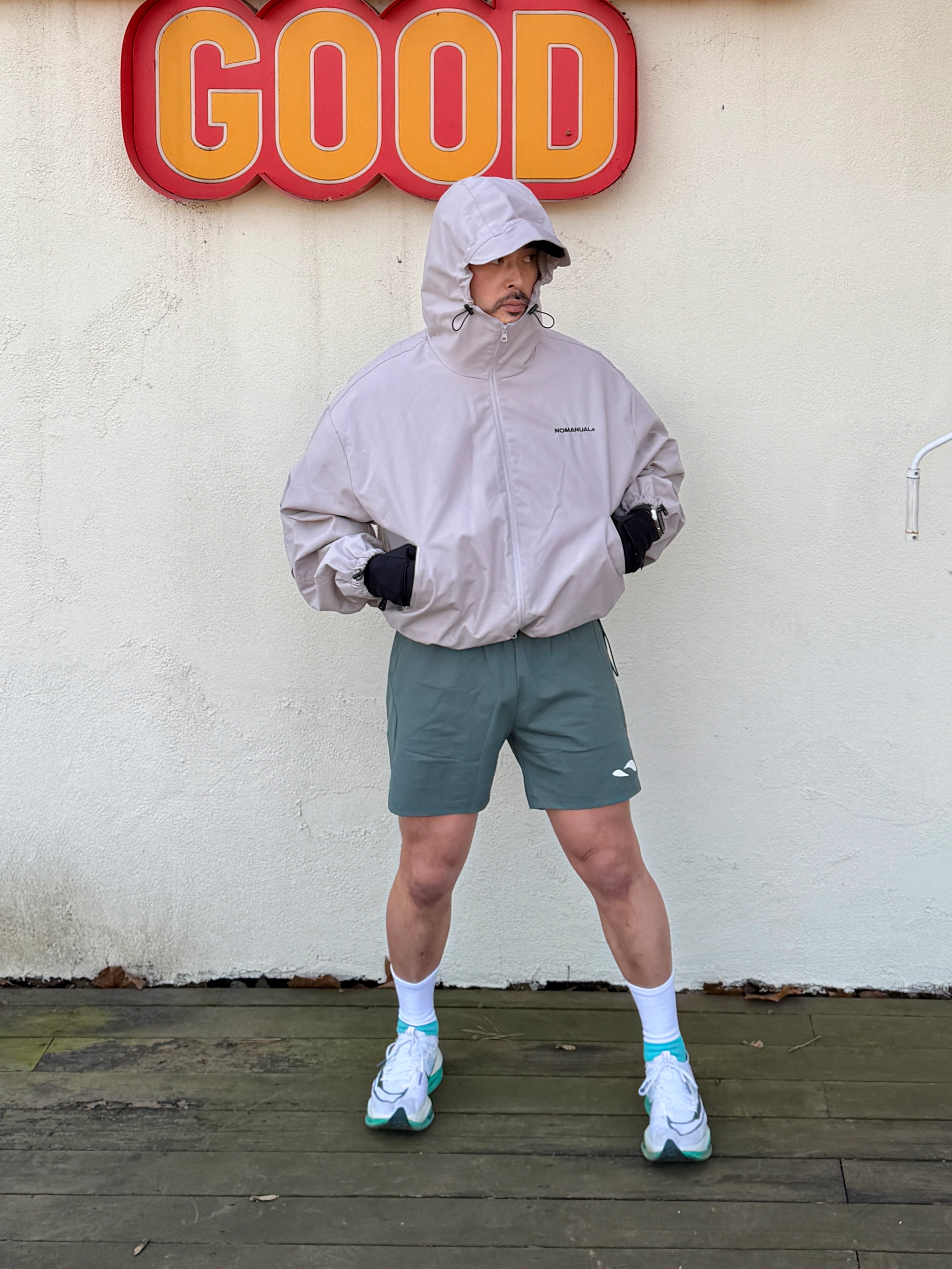 Nike Air Zoom Alphafly Next% 2 White Clear Jade, NOMANUAL Penon Wind Shell Warm Gray 착용 스타일 - 4