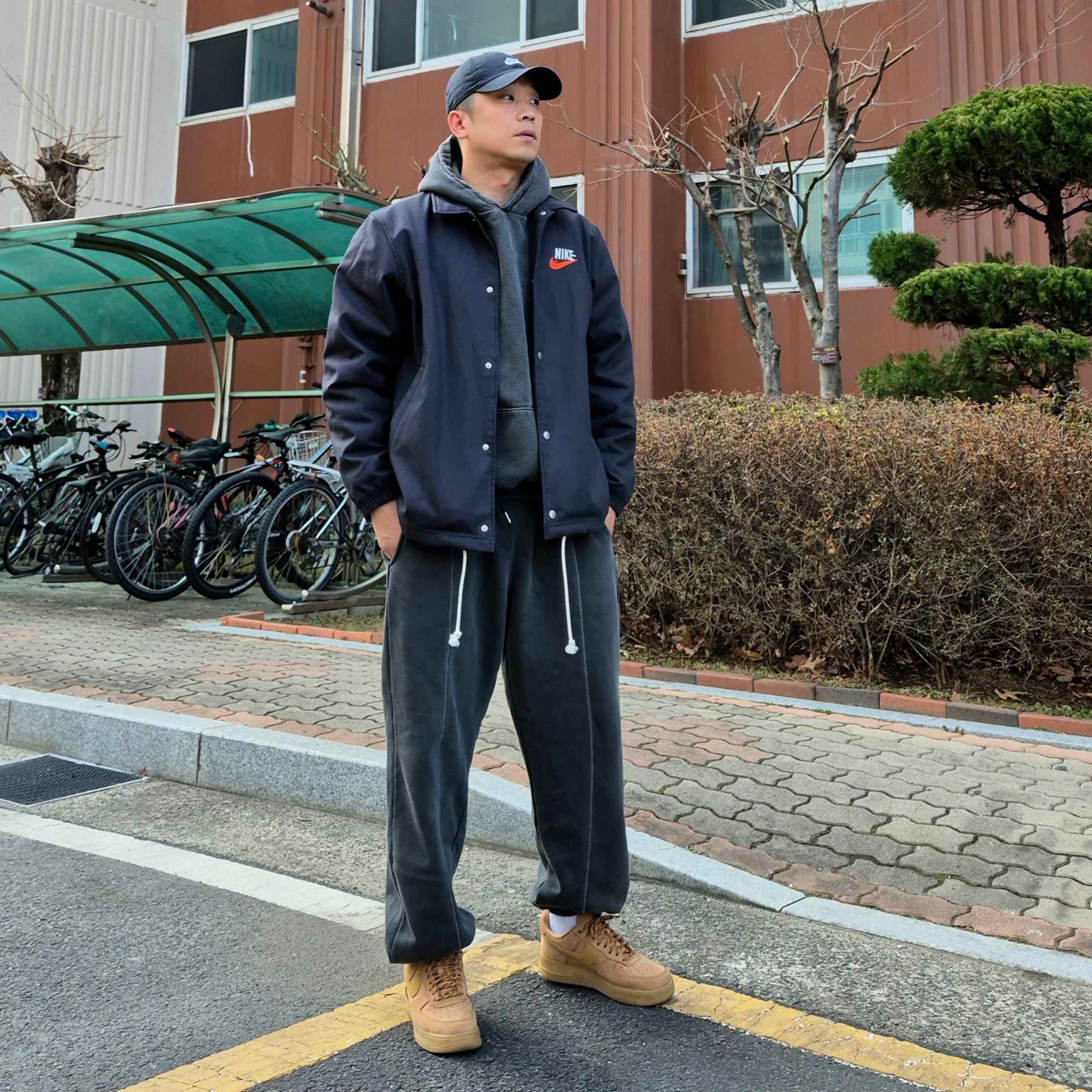 Nike Air Force 1 '07 WB Flax, Nike NSW Trend WC 1 Jacket Midnight Navy - Asia 착용 스타일 - 3