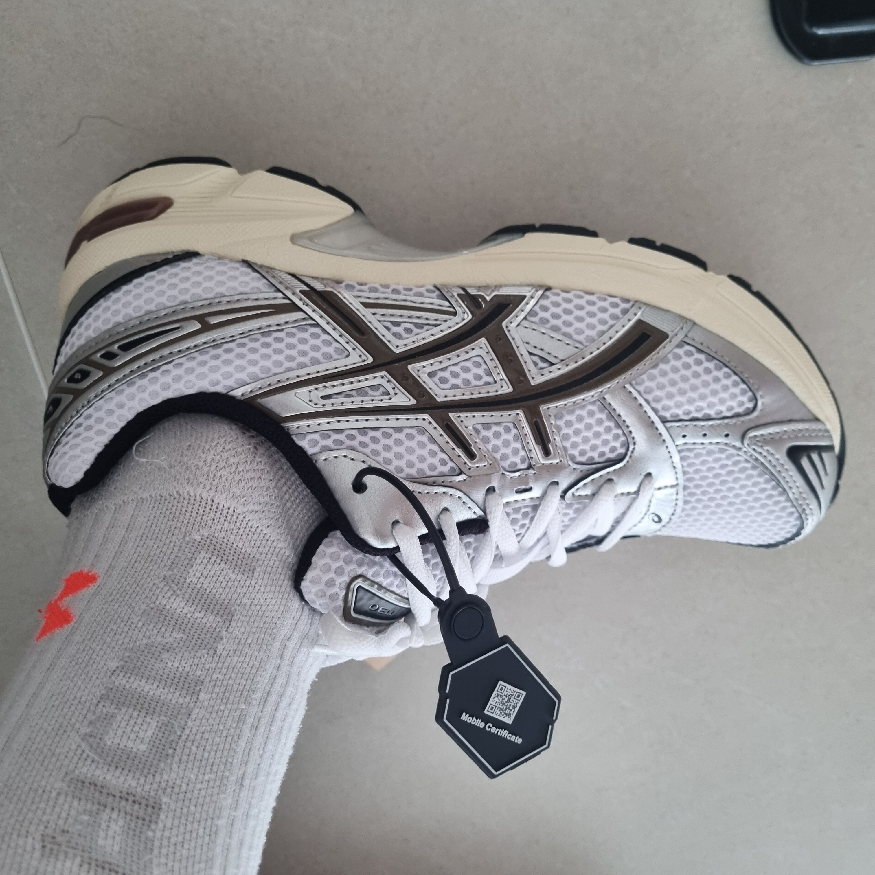 Asics Gel-1130 White Clay Canyon 착용 스타일 - 3