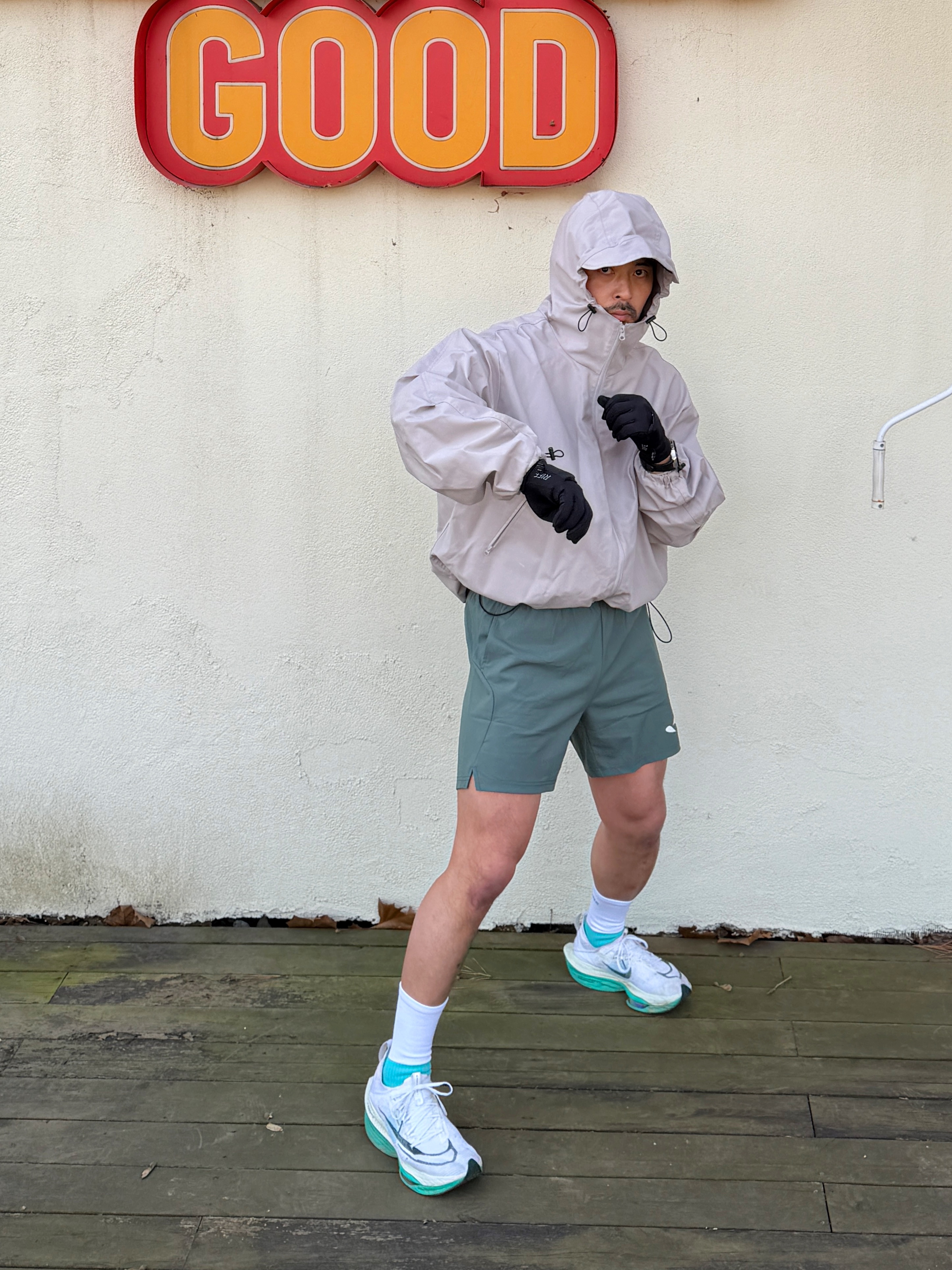 Nike Air Zoom Alphafly Next% 2 White Clear Jade, NOMANUAL Penon Wind Shell Warm Gray 착용 스타일 - 2