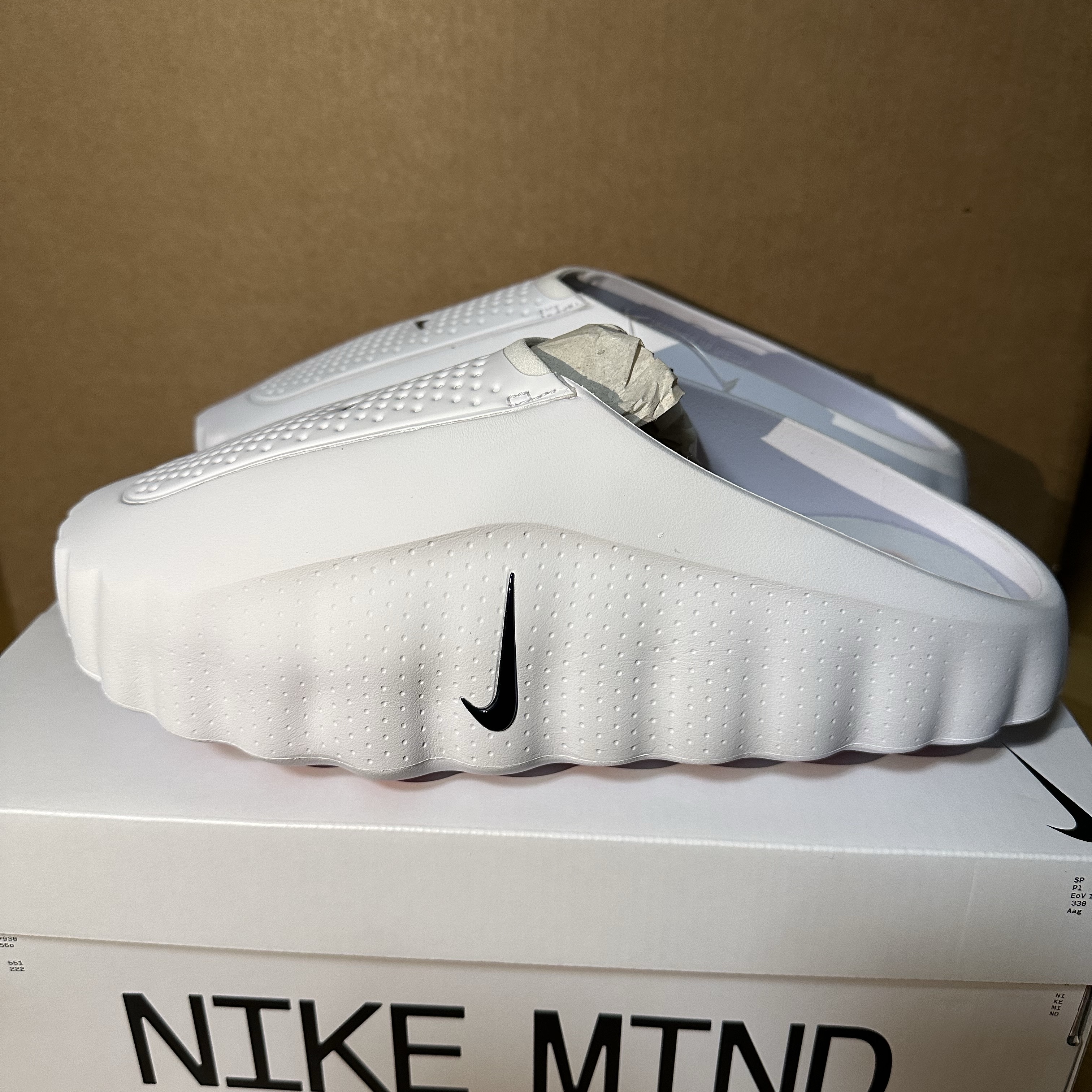 Nike Mind 001 Slide White 착용 스타일
