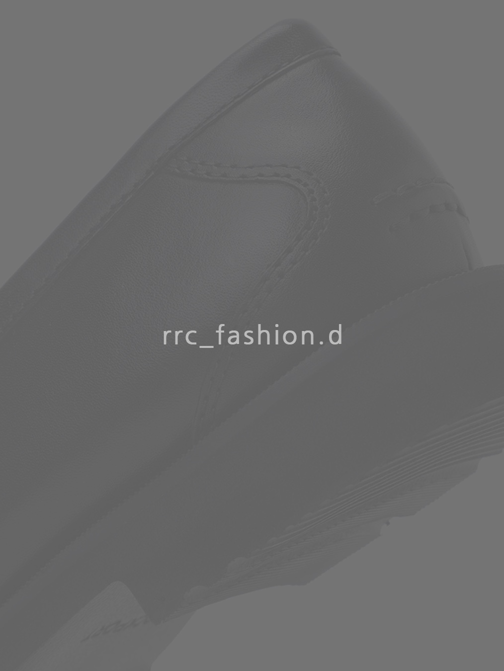 Dr. Martens Adrian Smooth Black, Prada Chocolate Brushed Leather Loafers Black 착용 스타일 - 8