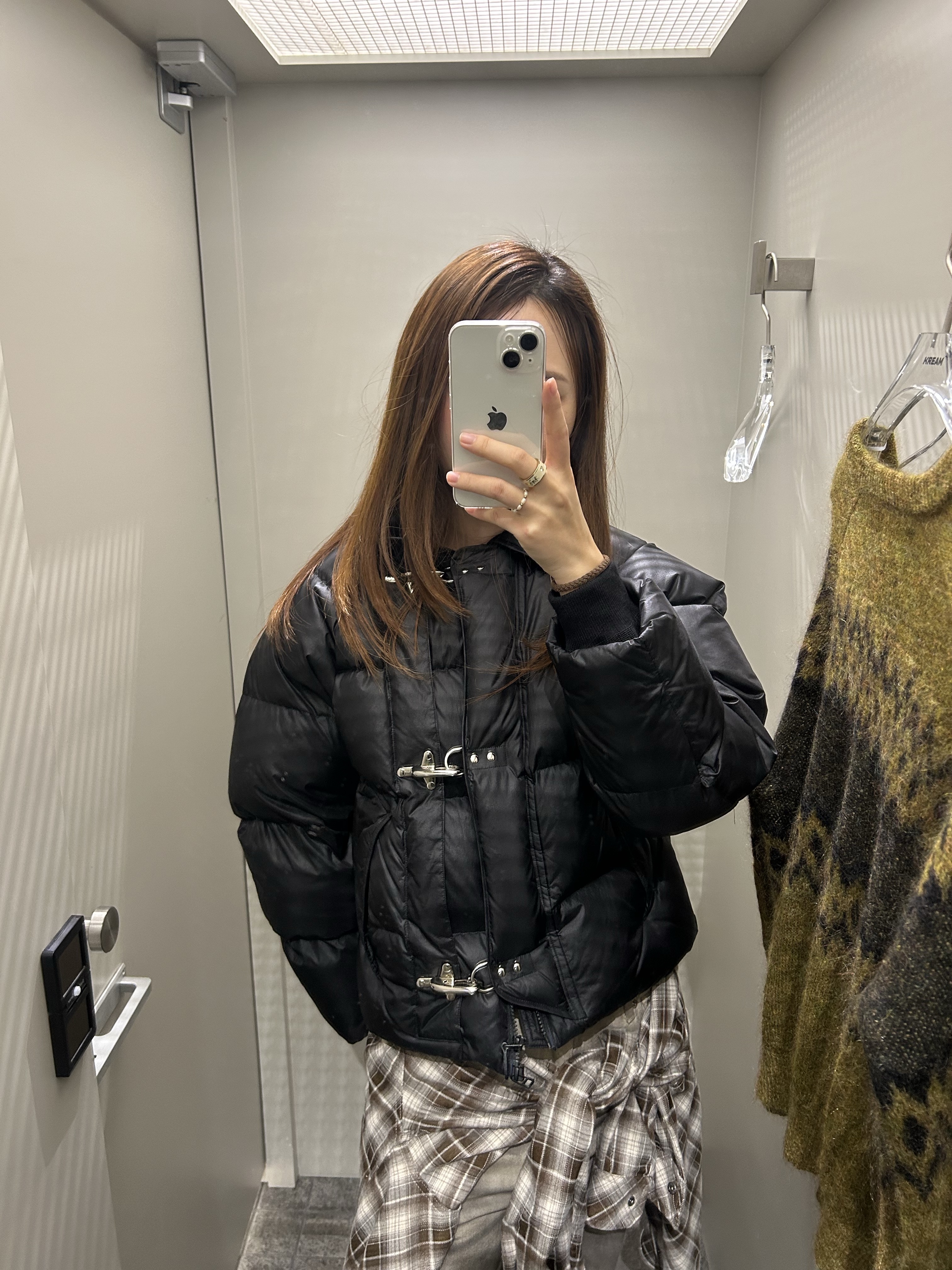 Eastlogue Woman Fireman Short Down Jacket Black - 25FW 착용 스타일 - 1
