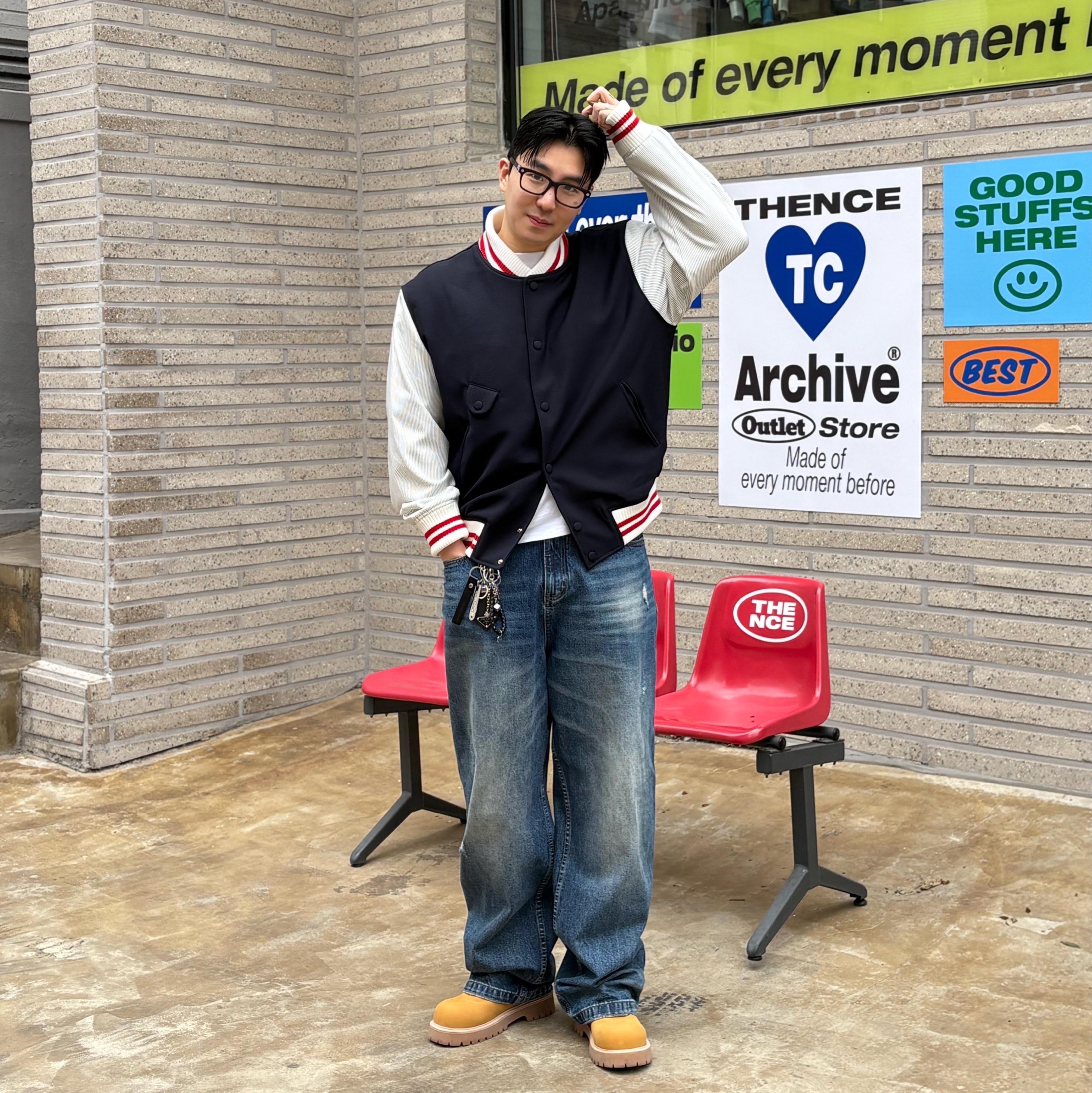 STU Embroidery Wool Stripe Varsity Navy, Nonnod Double pocket Japanese Denim Mid Blue 착용 스타일 - 1