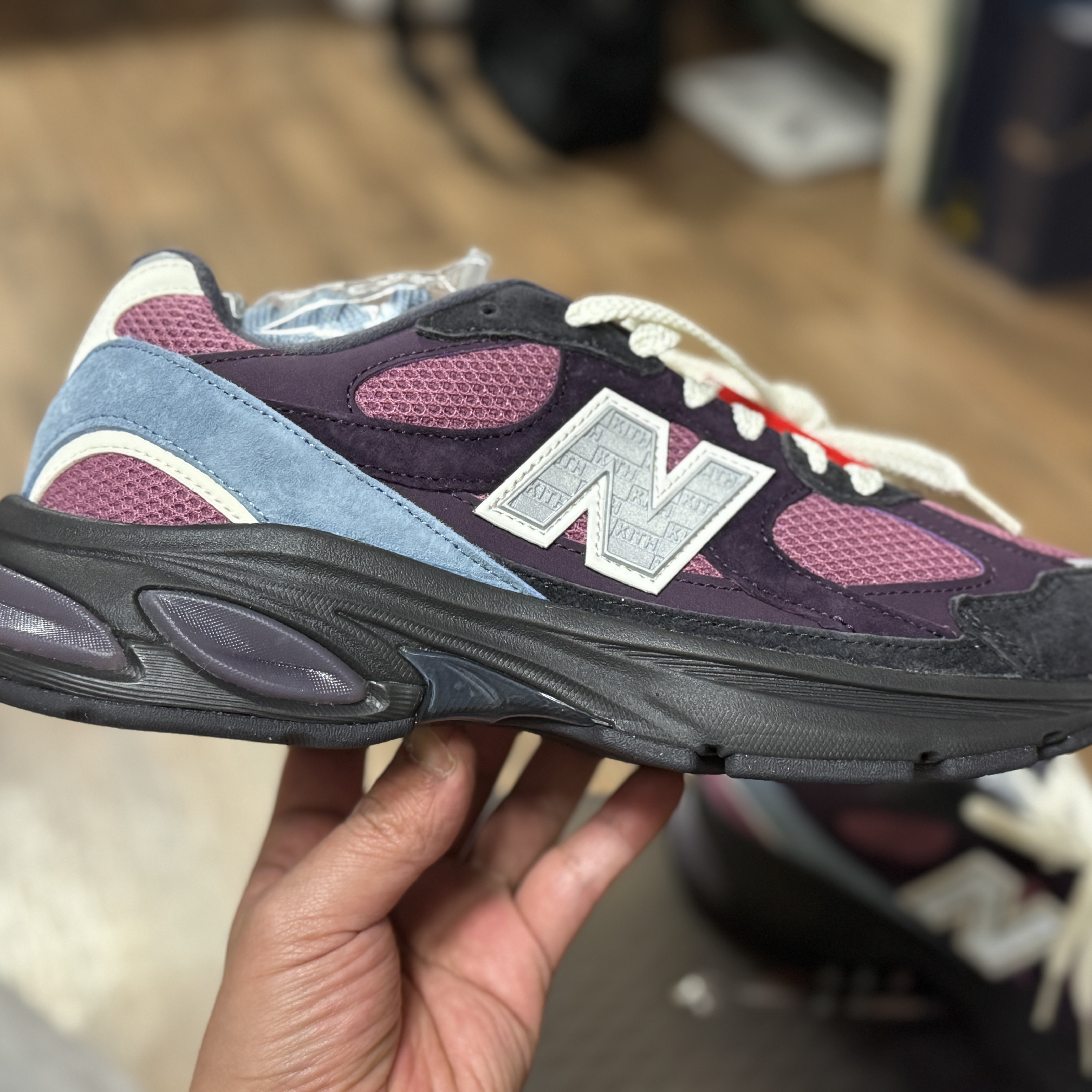 New Balance x Ronnie Fieg 2010 Abzorb Purple Purple 착용 스타일 - 2